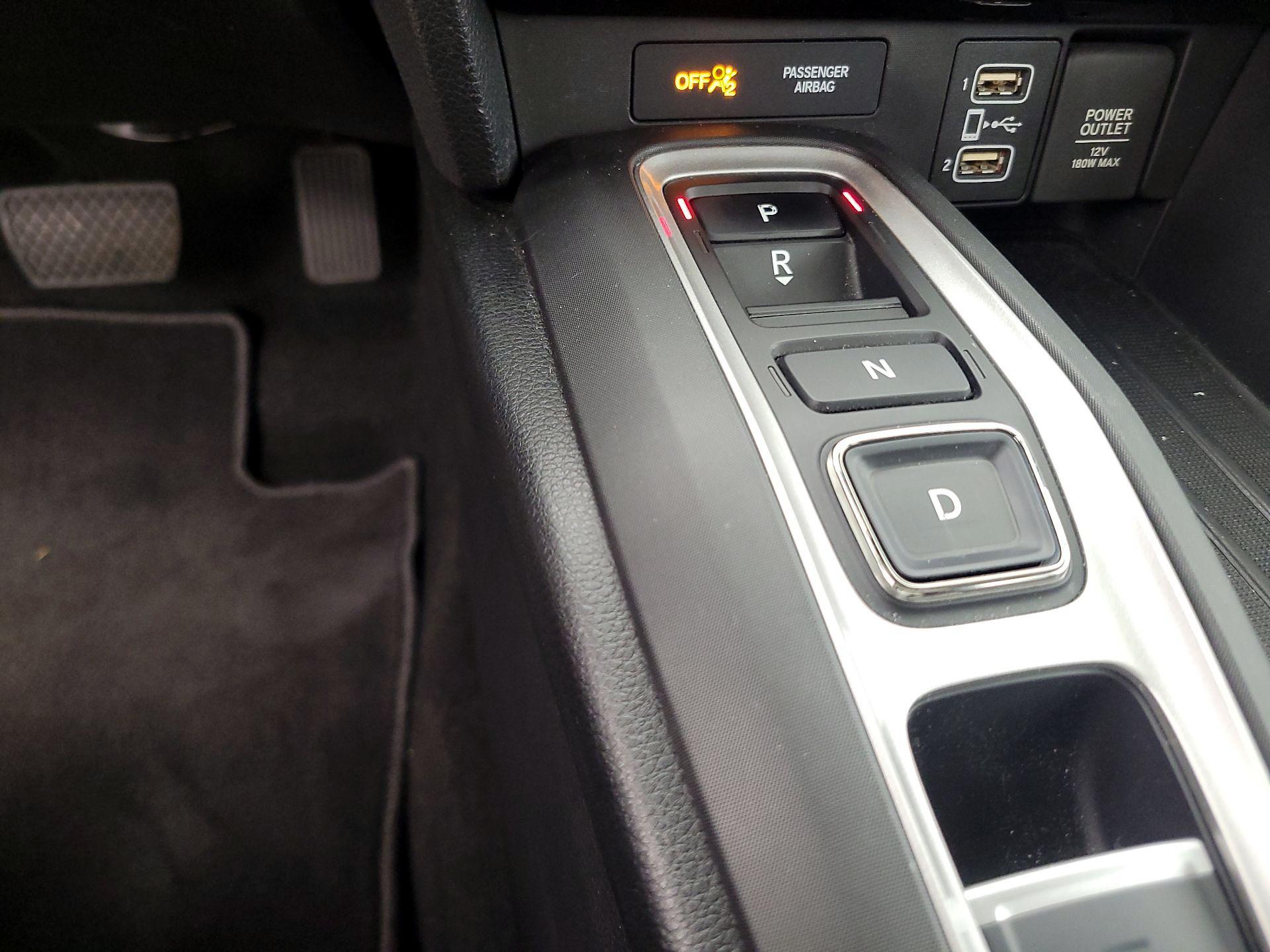 Thumbnail: 2019 Honda Insight - 18