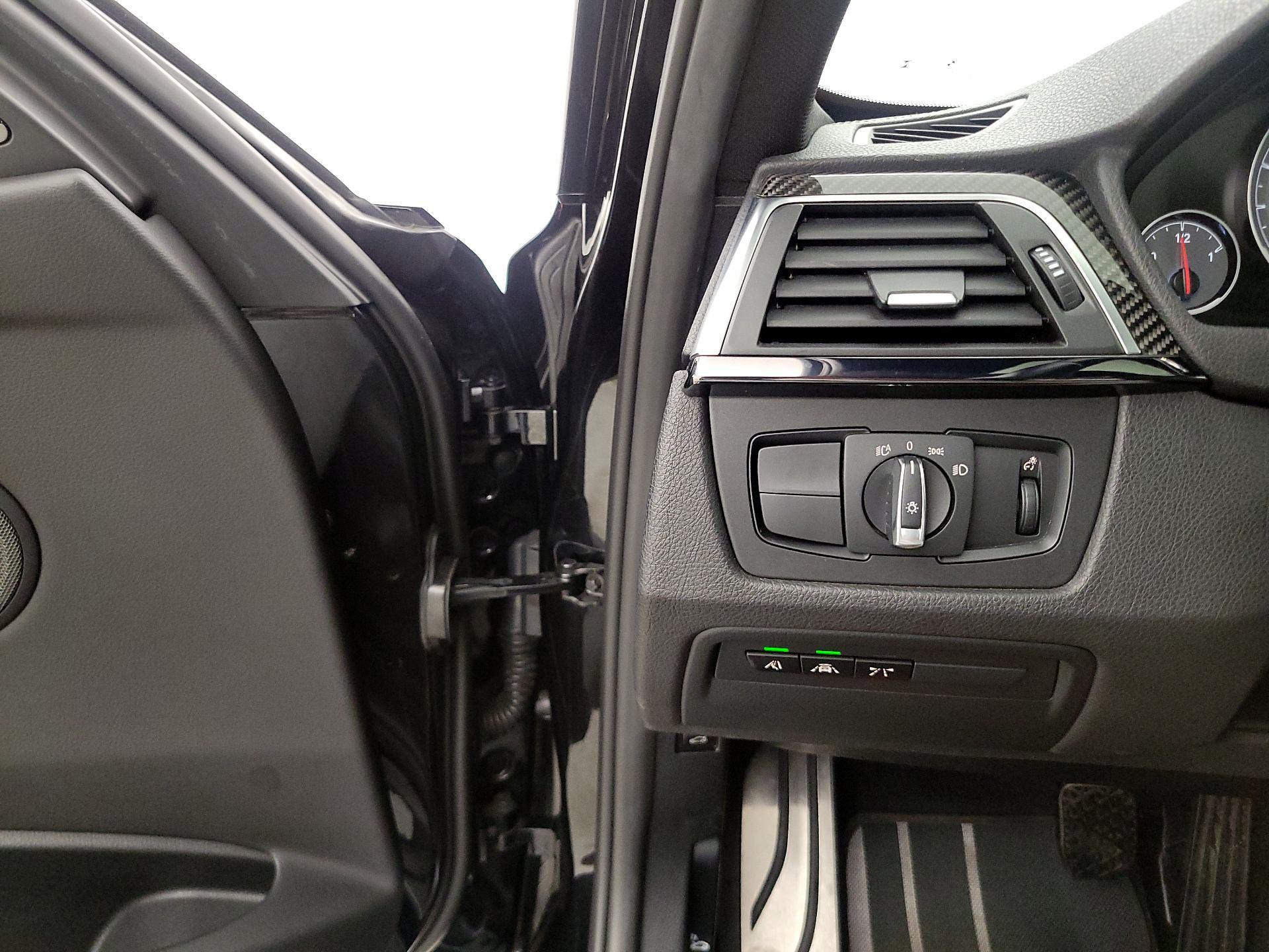 Thumbnail: 2018 BMW M3 - 13