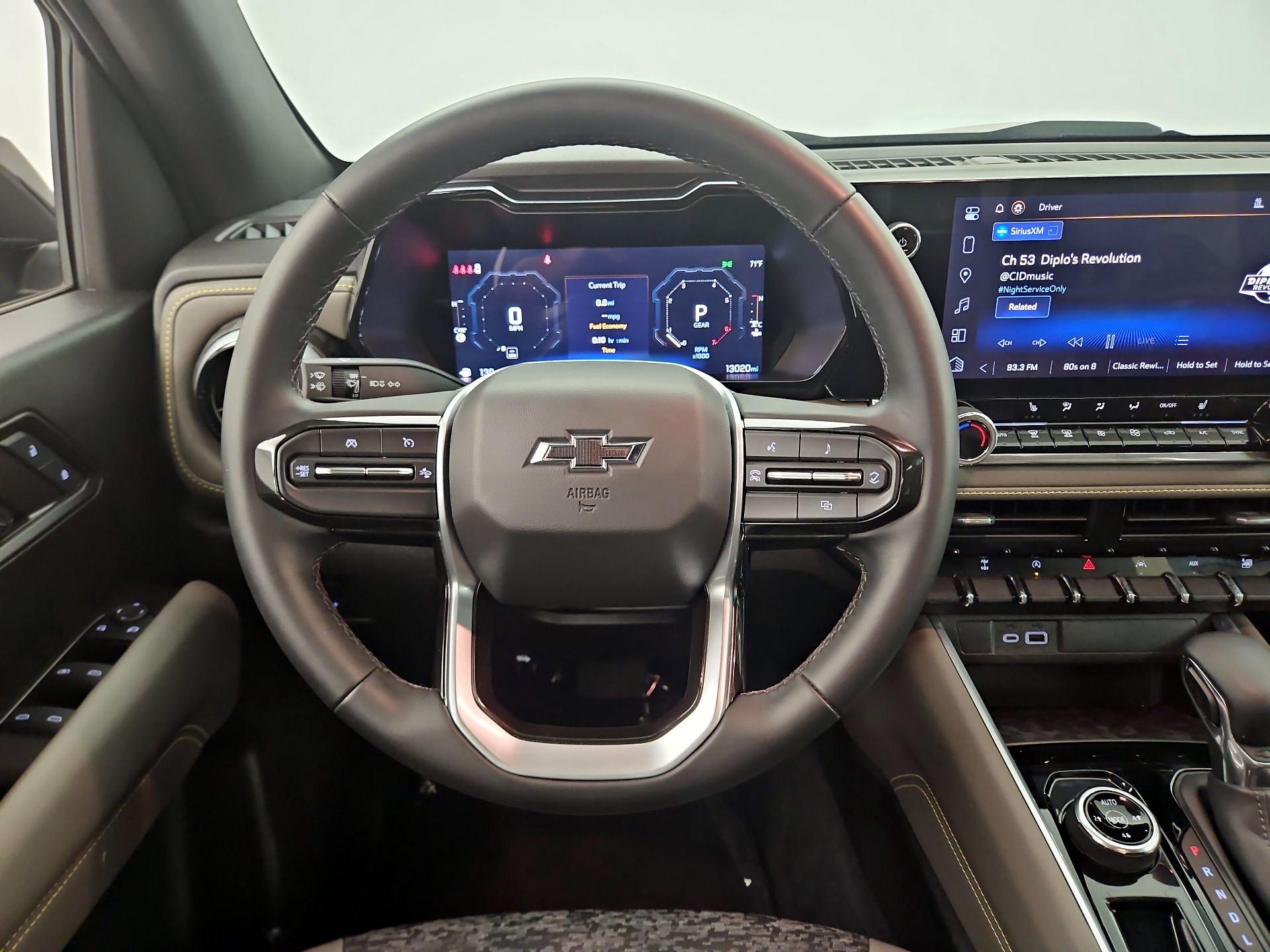 Thumbnail: 2024 Chevrolet Colorado - 10