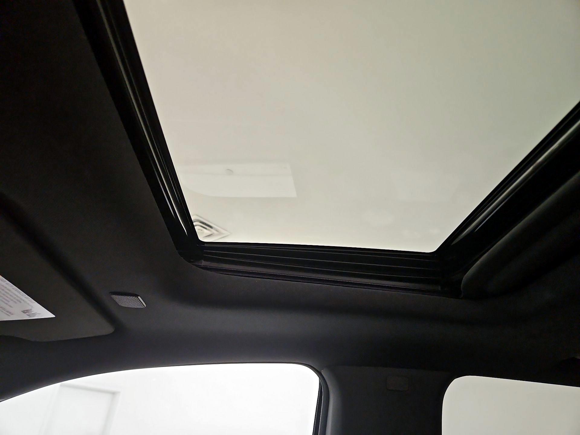 Thumbnail: 2024 Chevrolet Colorado - 20