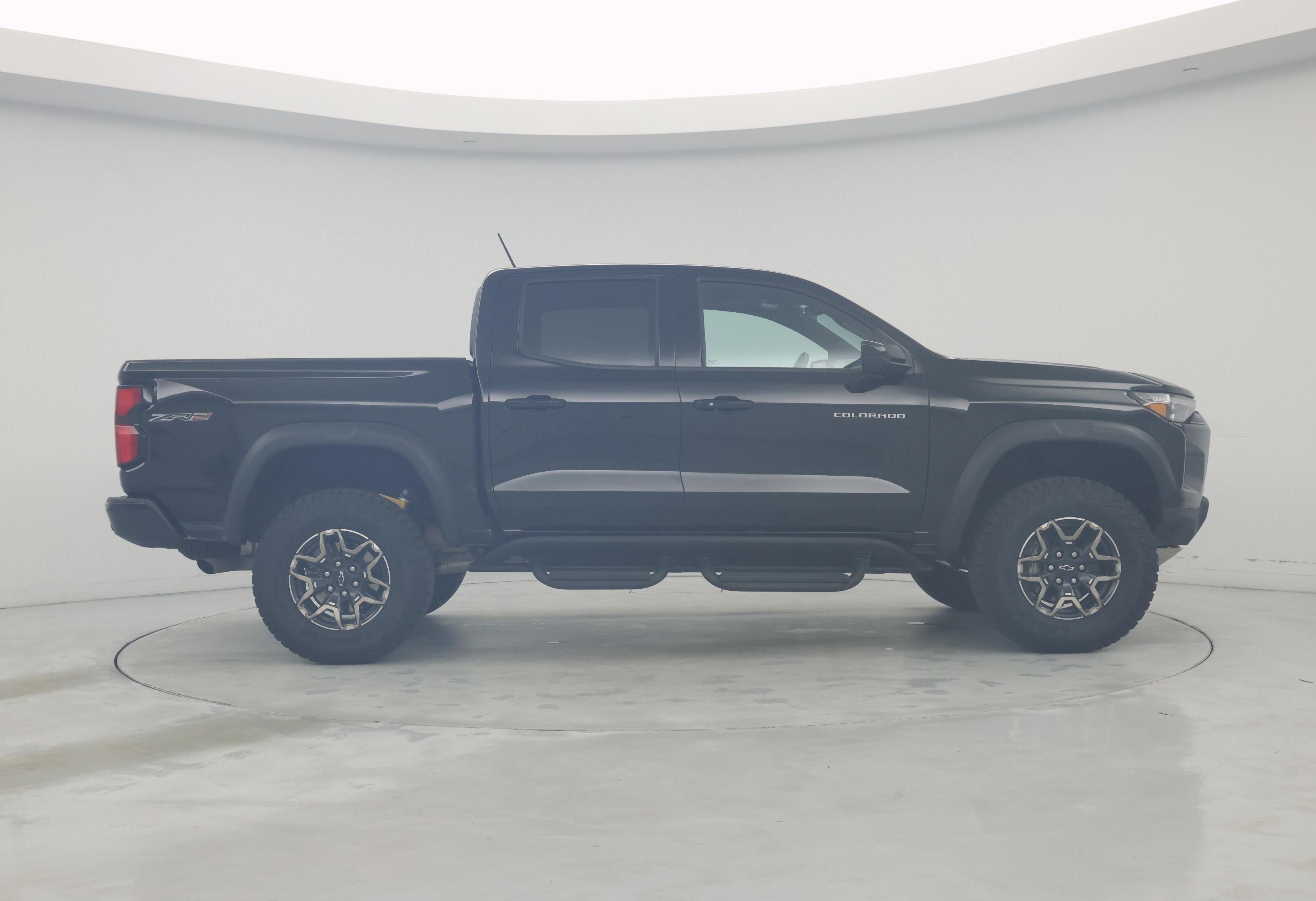 Thumbnail: 2024 Chevrolet Colorado - 7