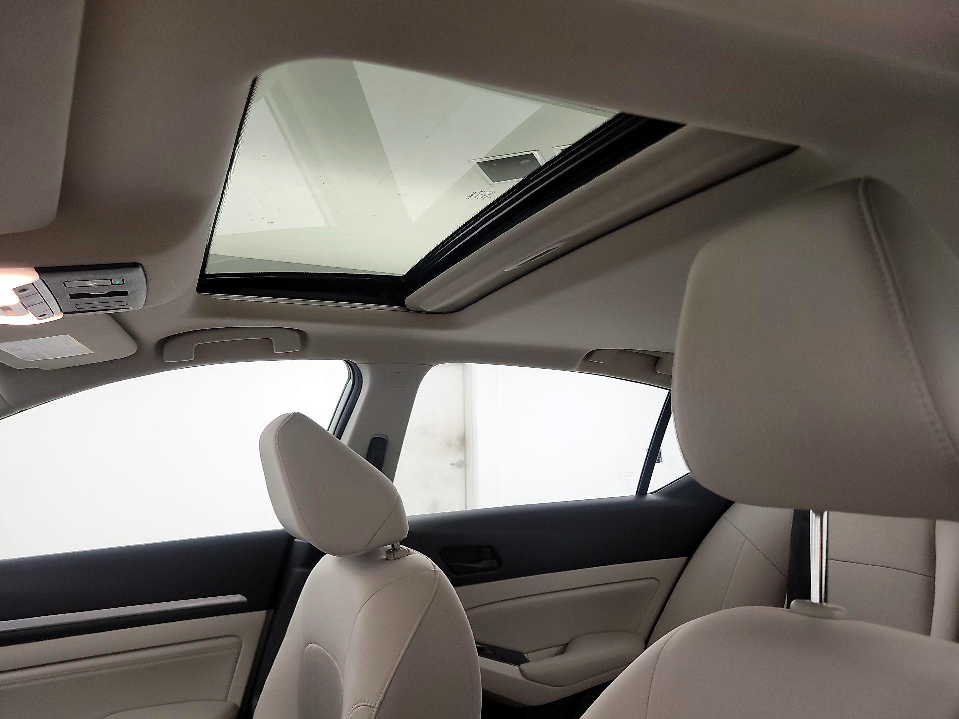 Thumbnail: 2023 Nissan Altima - 20