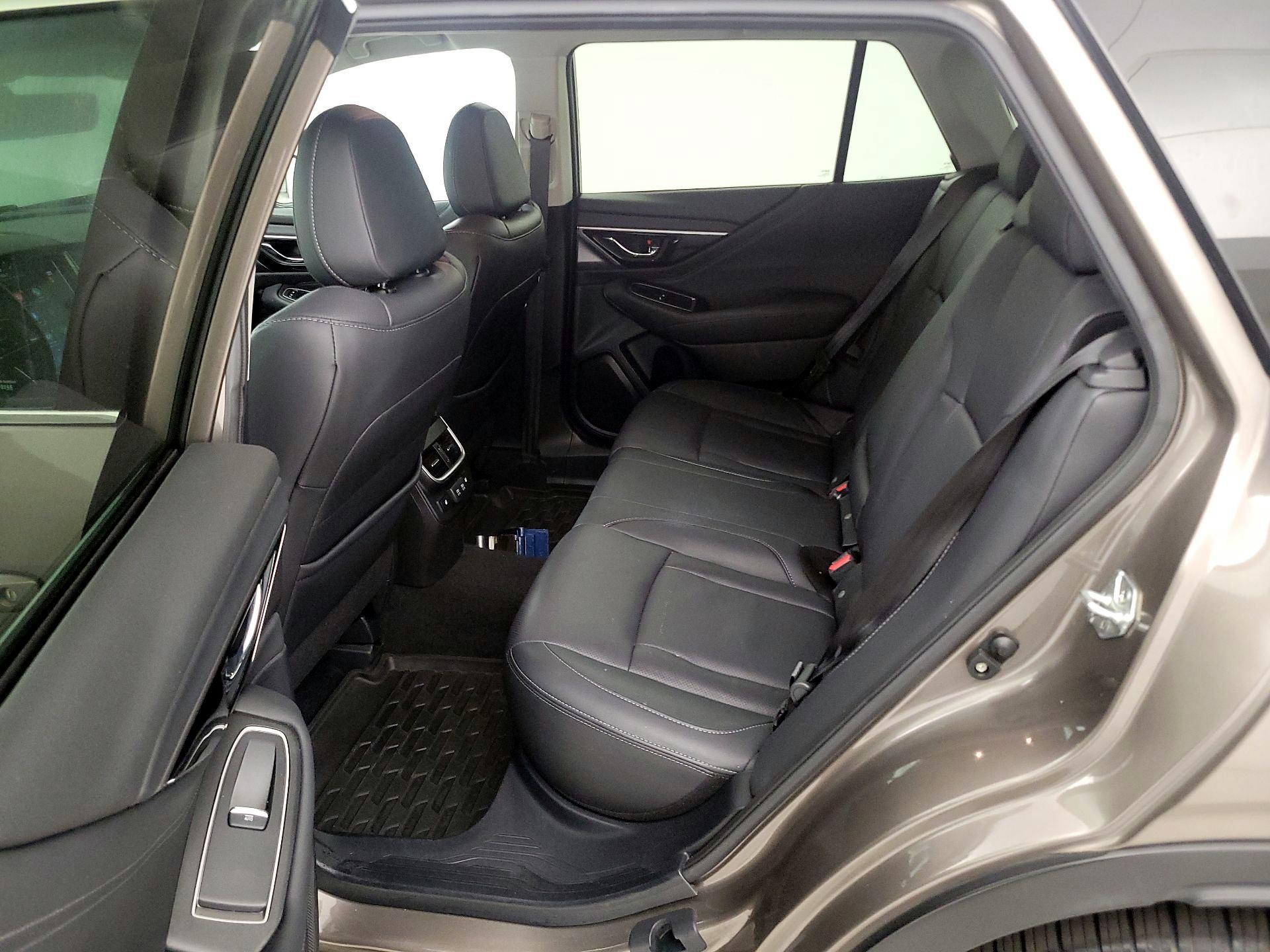 Thumbnail: 2022 Subaru Outback - 19