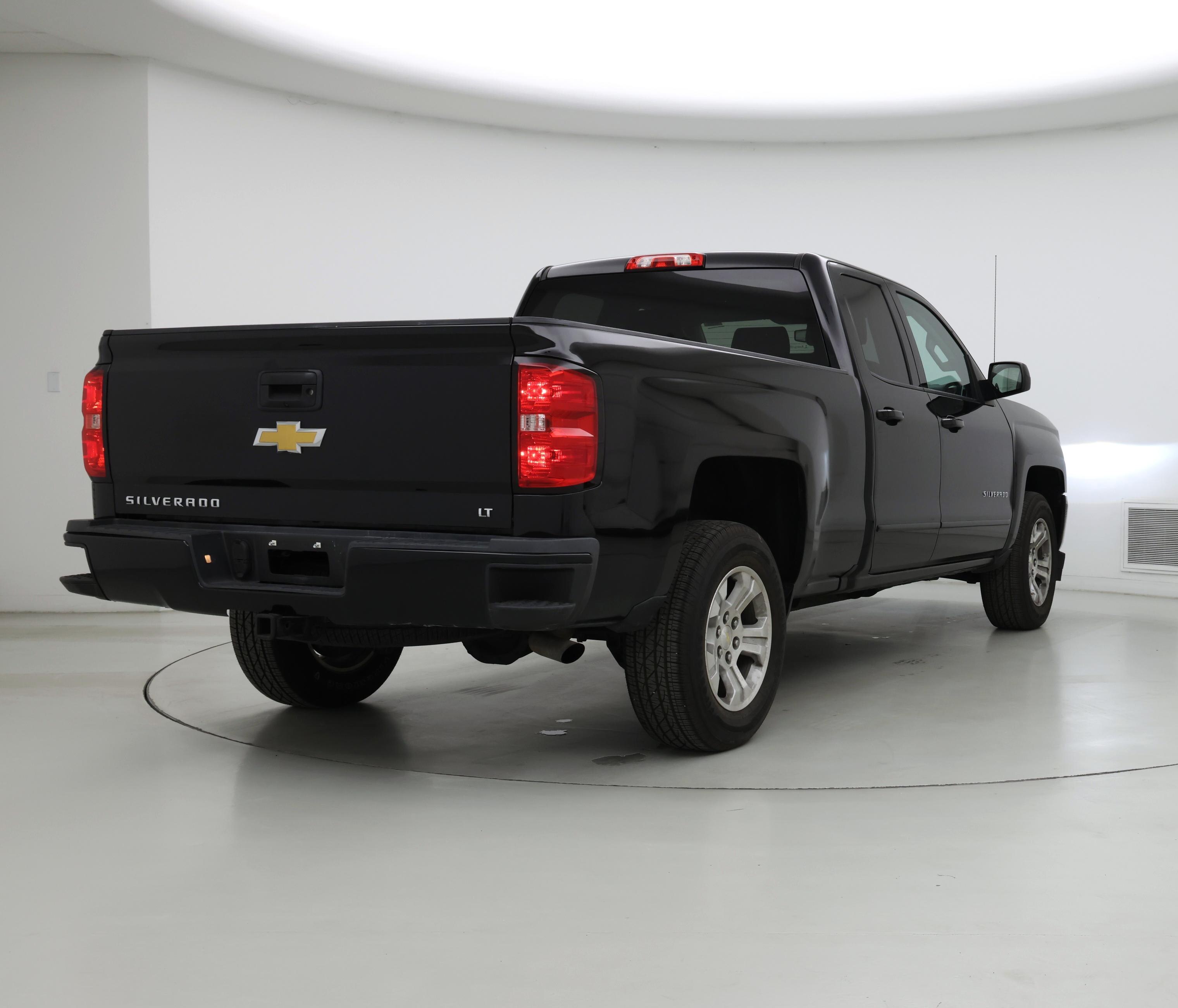Thumbnail: 2018 Chevrolet Silverado 1500 - 8