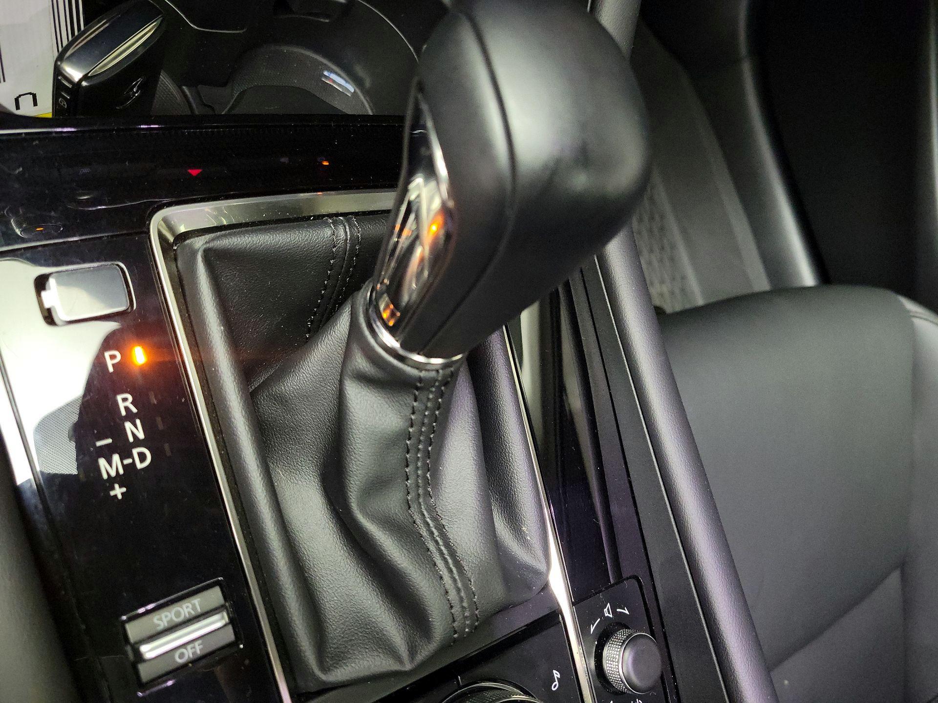 Thumbnail: 2025 Mazda Mazda3 - 17