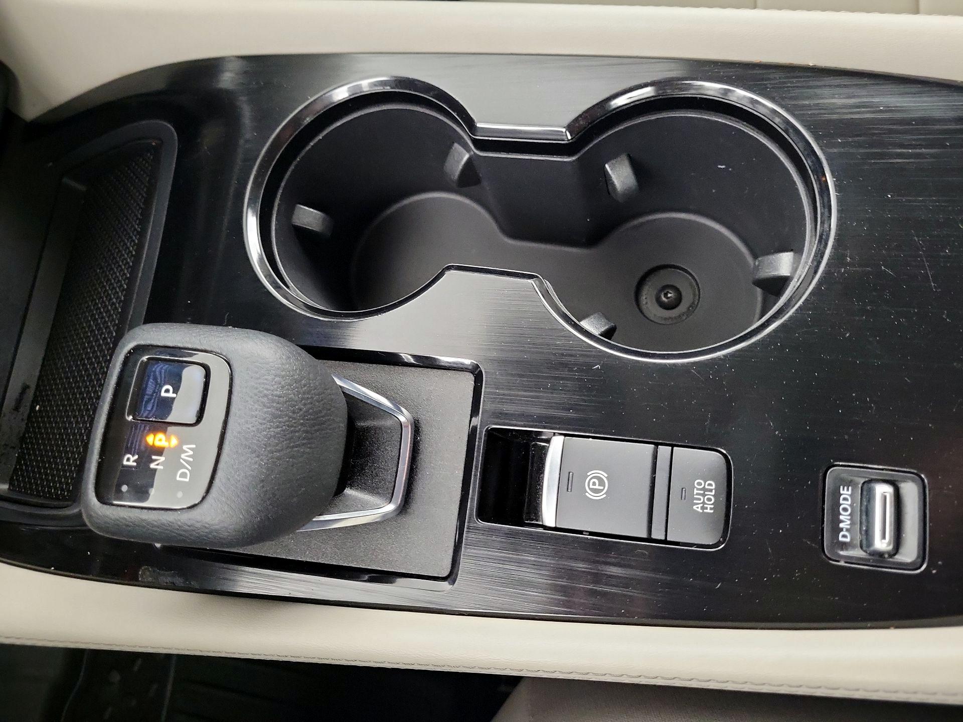 Thumbnail: 2021 Nissan Rogue - 15