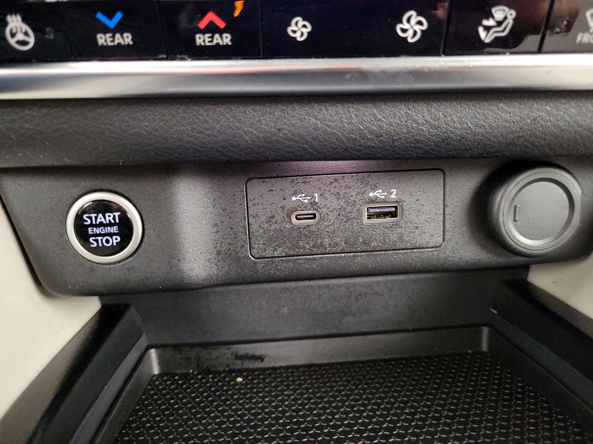 Thumbnail: 2021 Nissan Rogue - 16