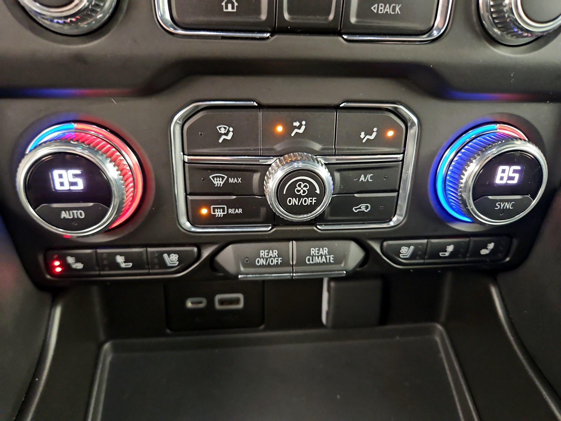 Thumbnail: 2022 GMC Yukon - 16