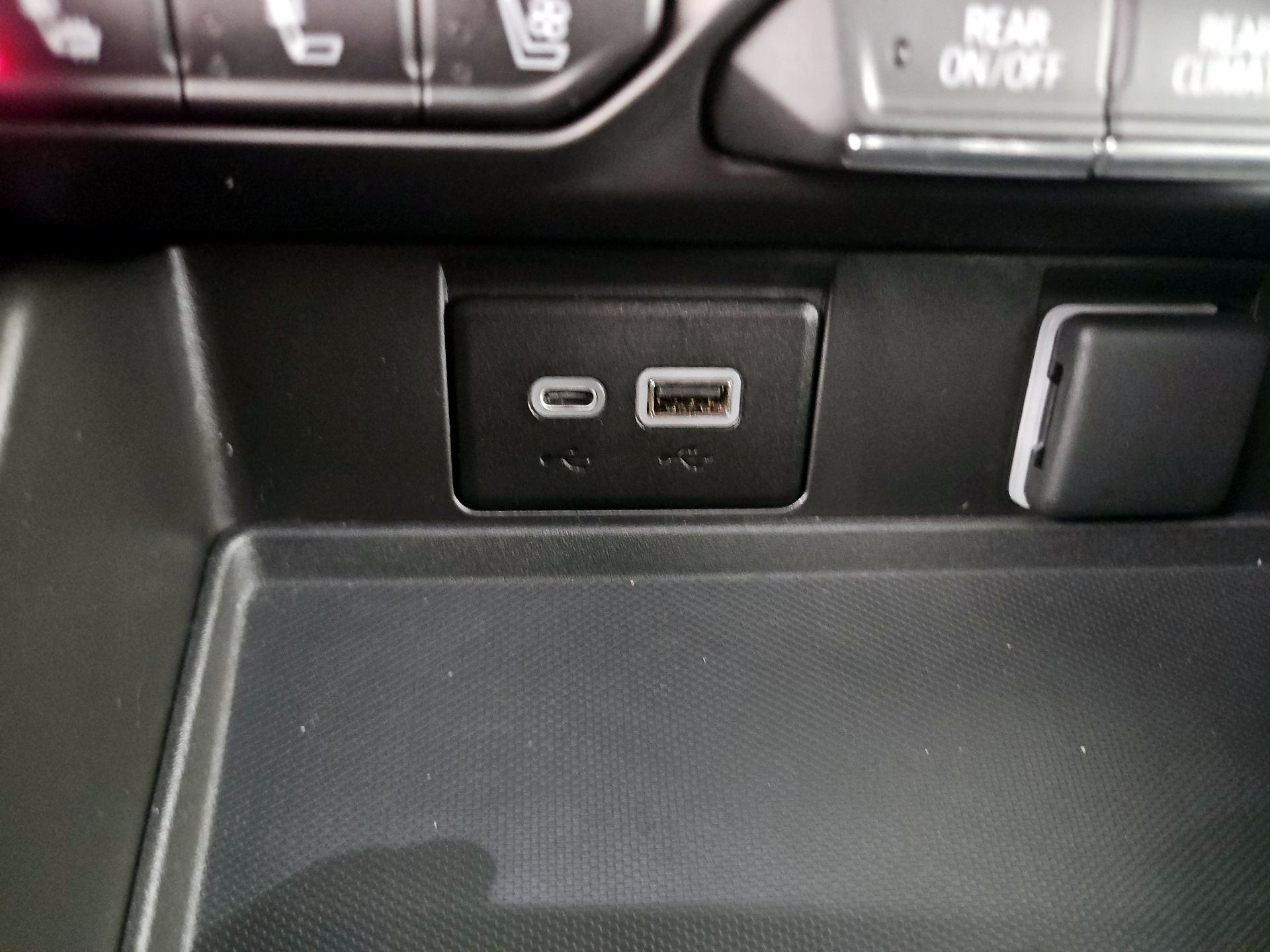 Thumbnail: 2022 GMC Yukon - 18