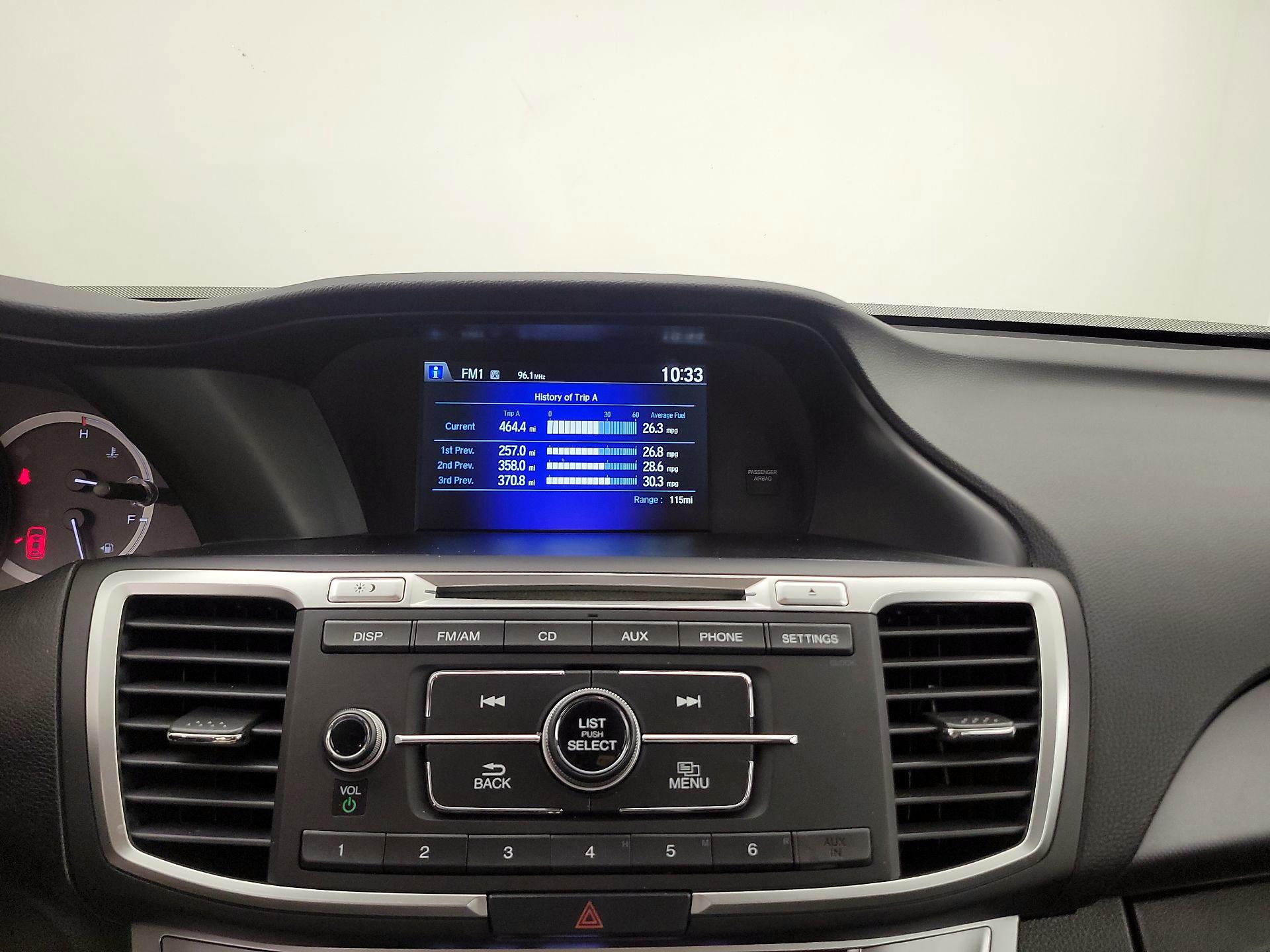 Thumbnail: 2015 Honda Accord - 15