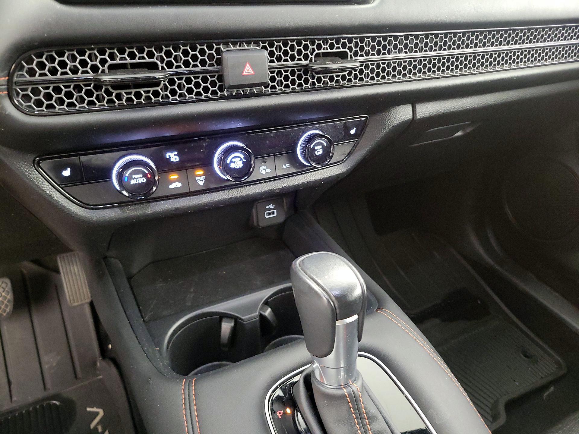 Thumbnail: 2024 Honda HR-V - 16