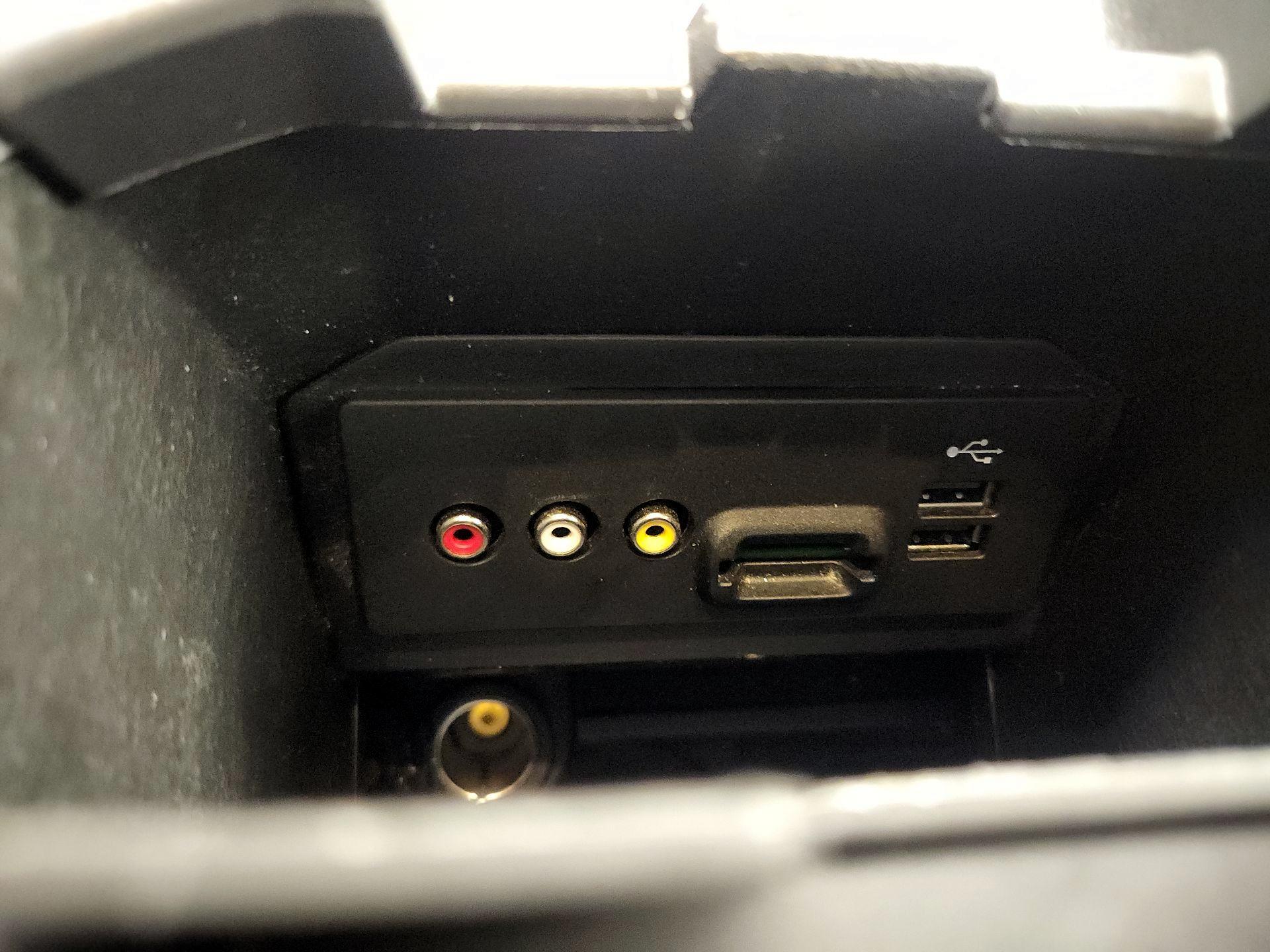 Thumbnail: 2015 Ford Escape - 16