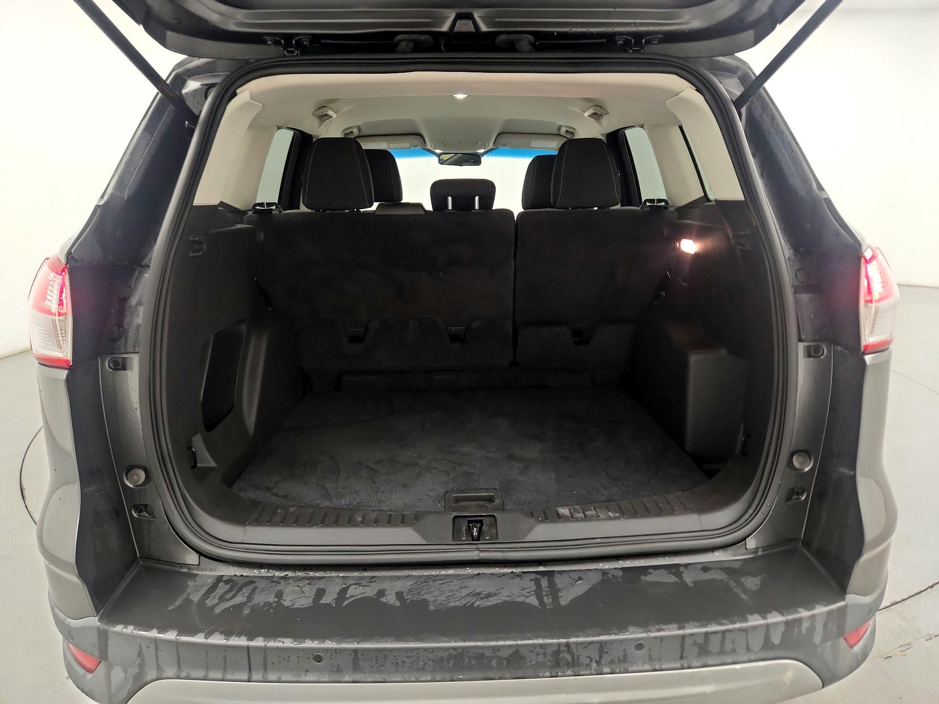 Thumbnail: 2015 Ford Escape - 18