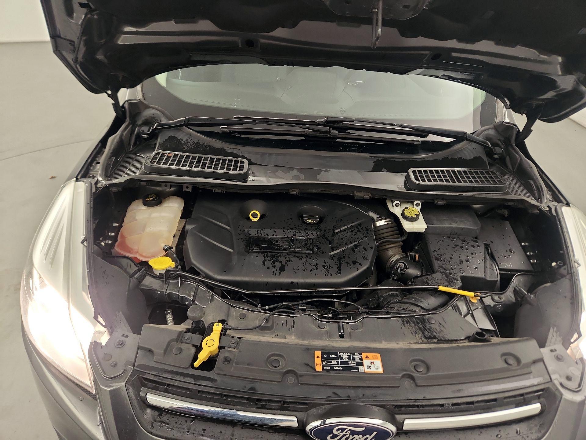 Thumbnail: 2015 Ford Escape - 19