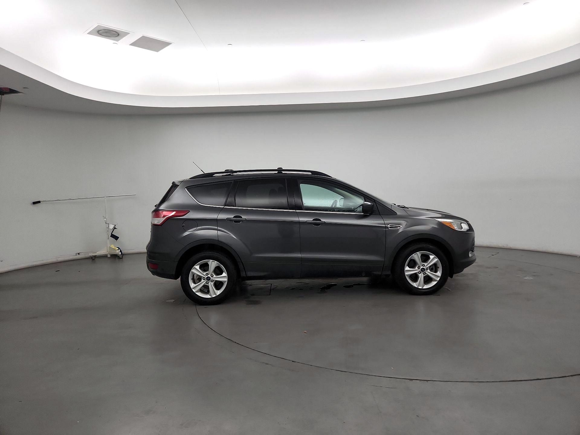 Thumbnail: 2015 Ford Escape - 4