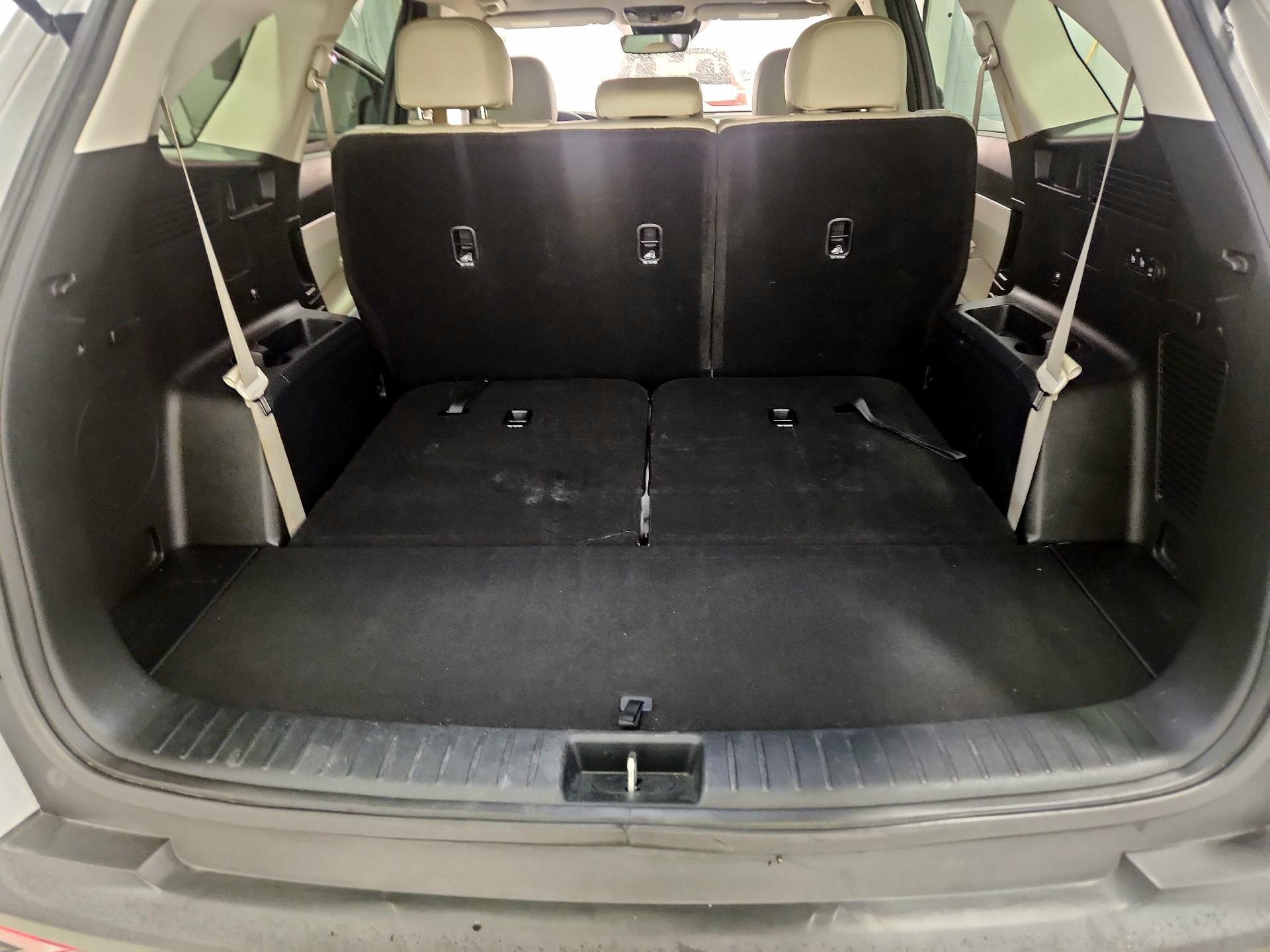 Thumbnail: 2022 Kia Sorento - 20