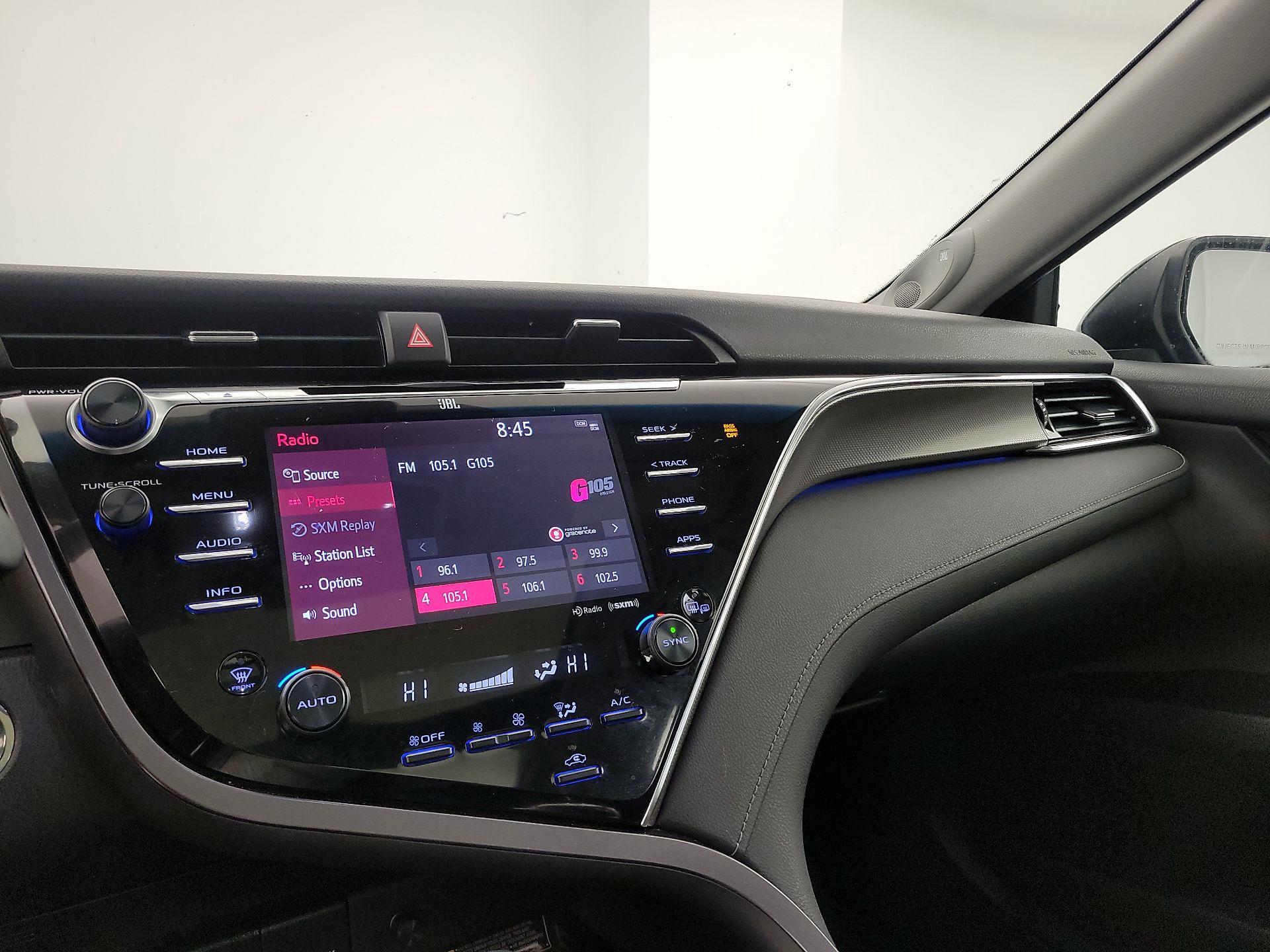 Thumbnail: 2018 Toyota Camry - 15