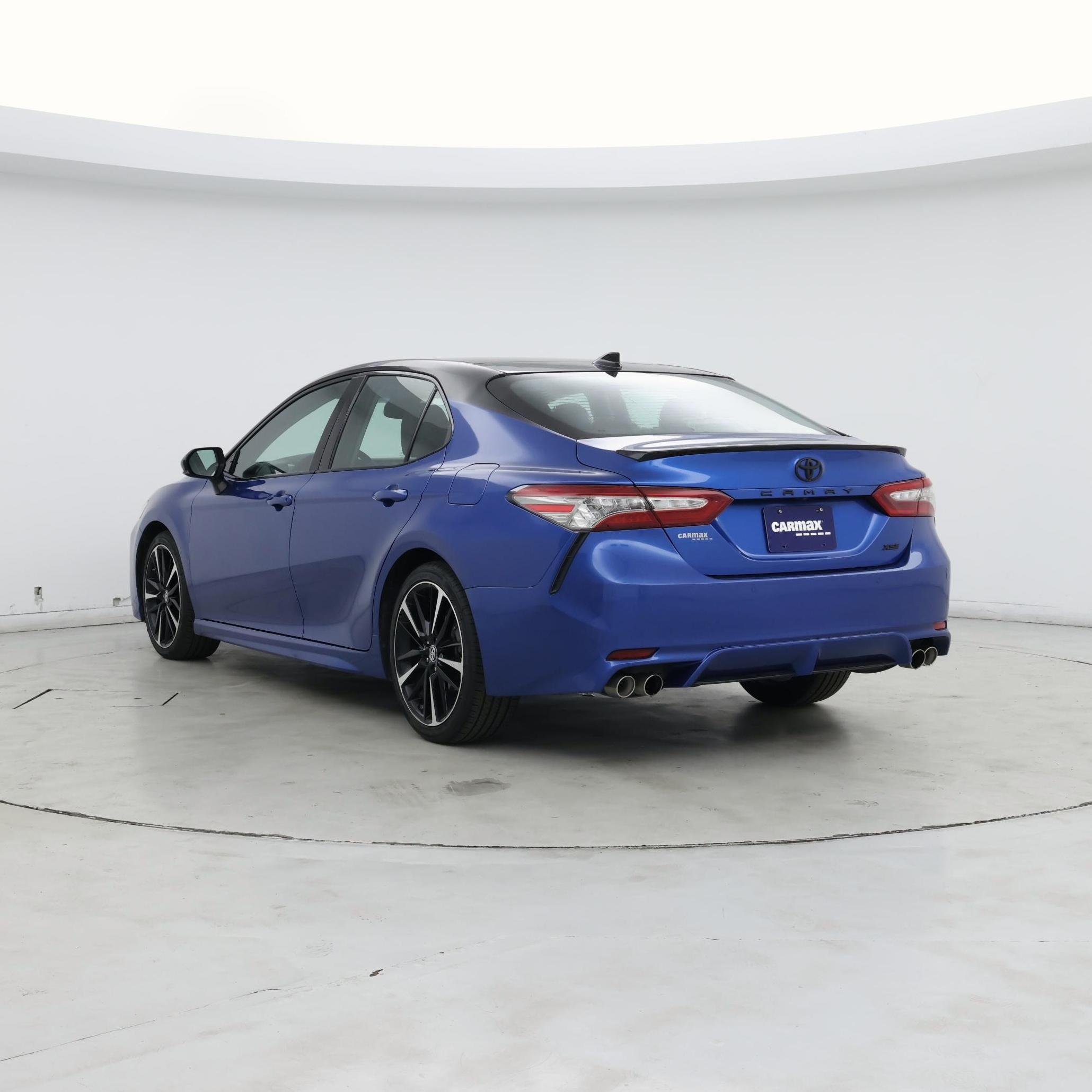 Thumbnail: 2018 Toyota Camry - 2