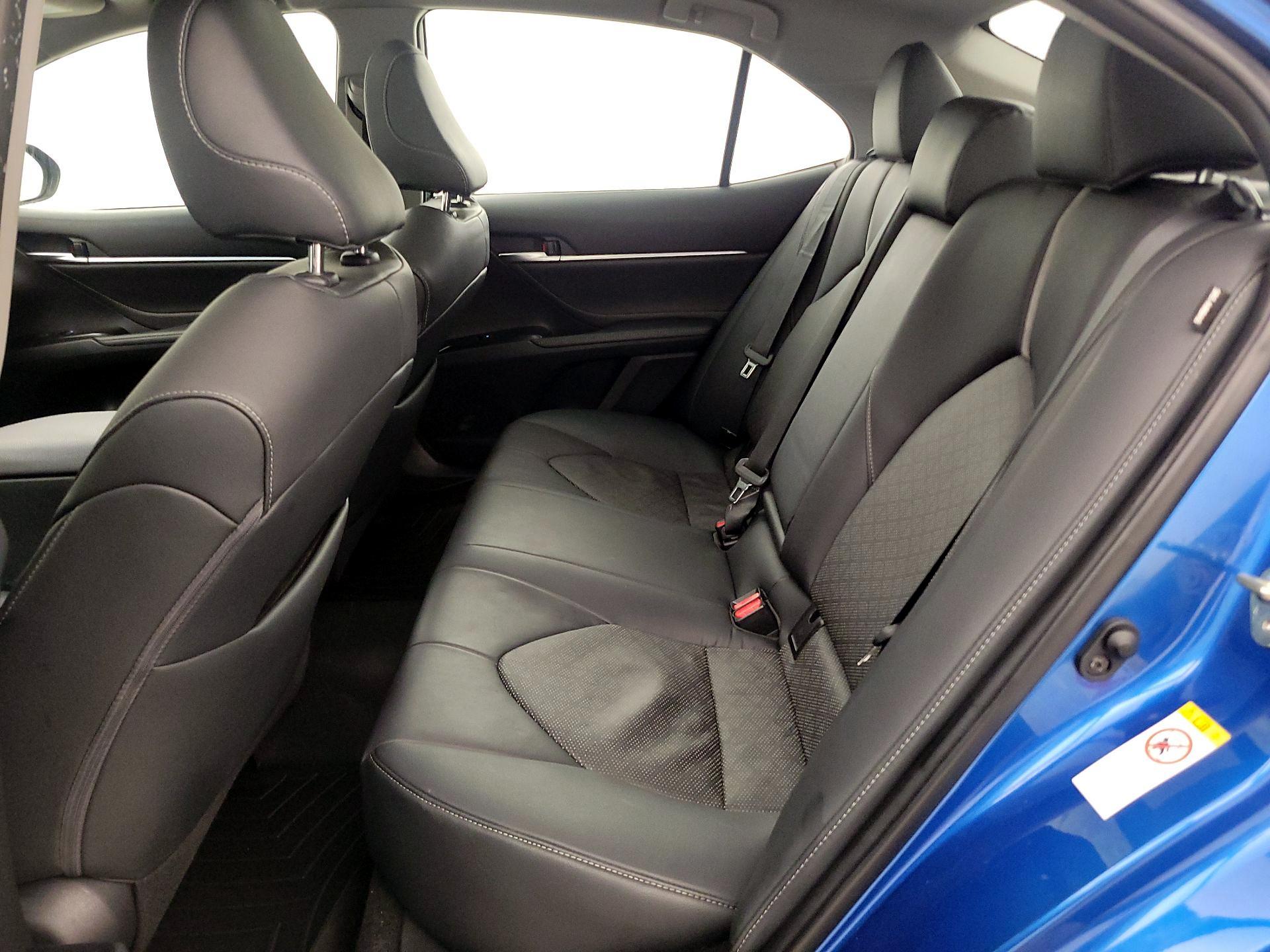 Thumbnail: 2018 Toyota Camry - 20