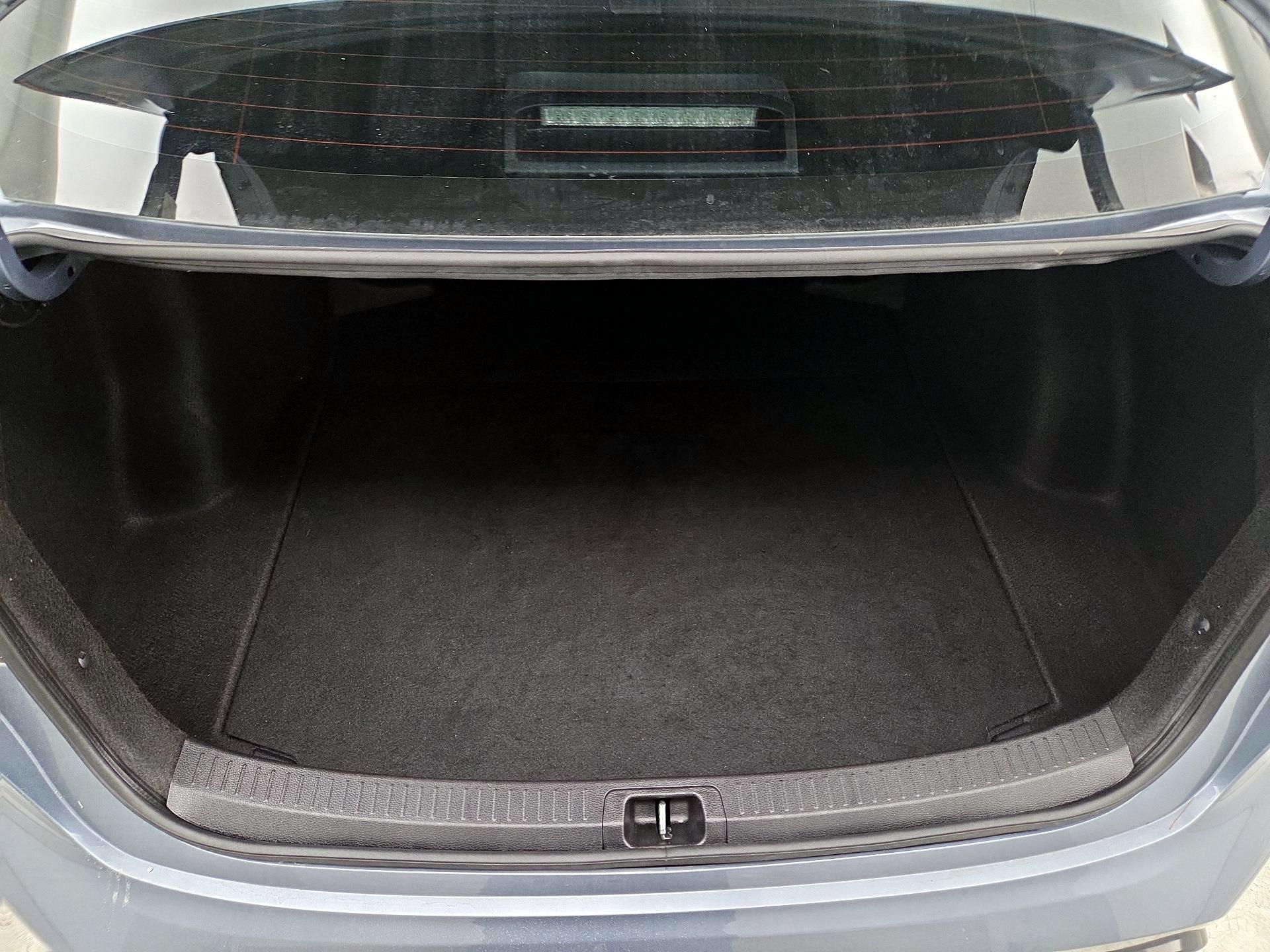 Thumbnail: 2023 Toyota Corolla - 19