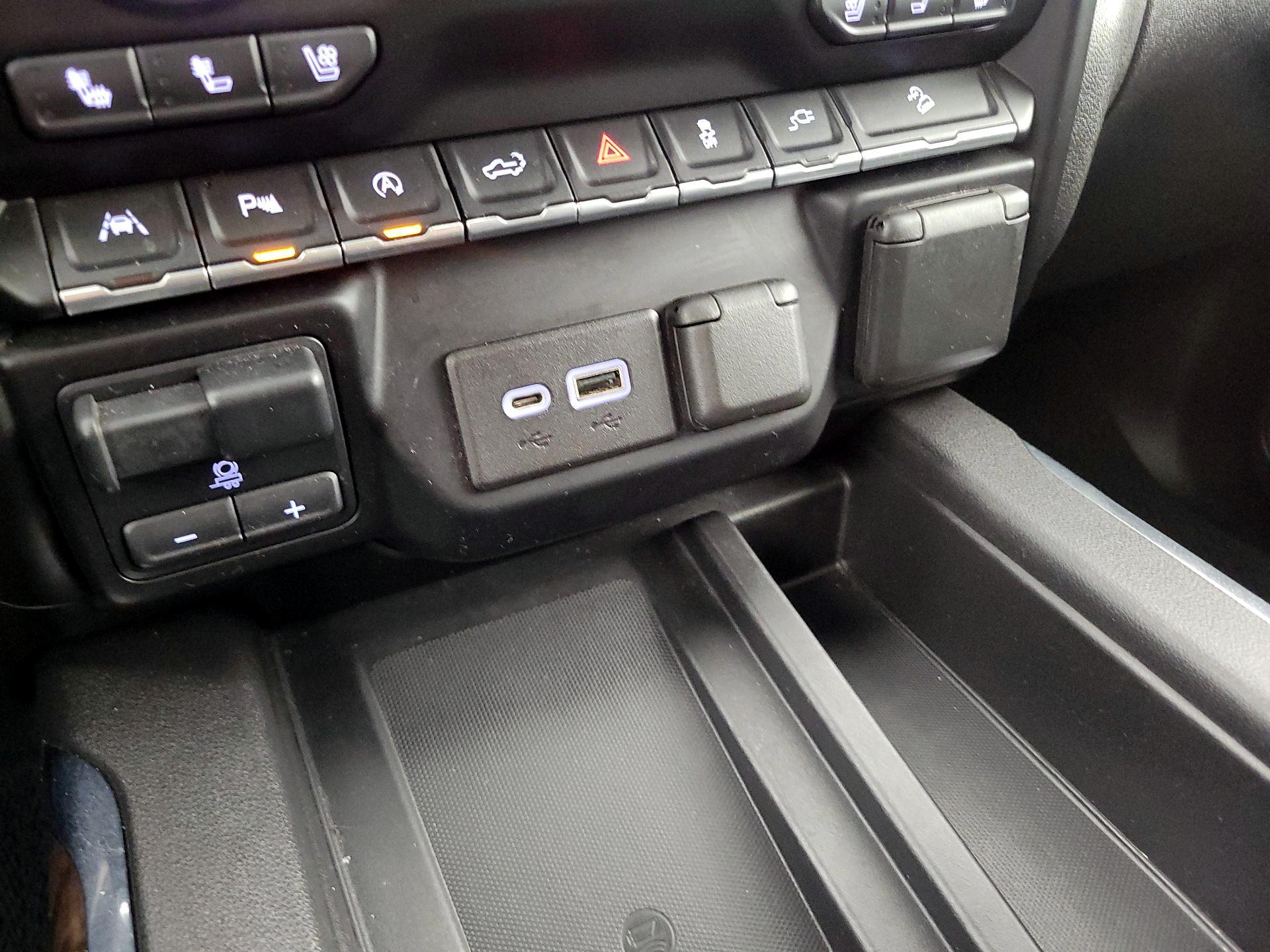 Thumbnail: 2021 GMC Sierra 1500 - 19