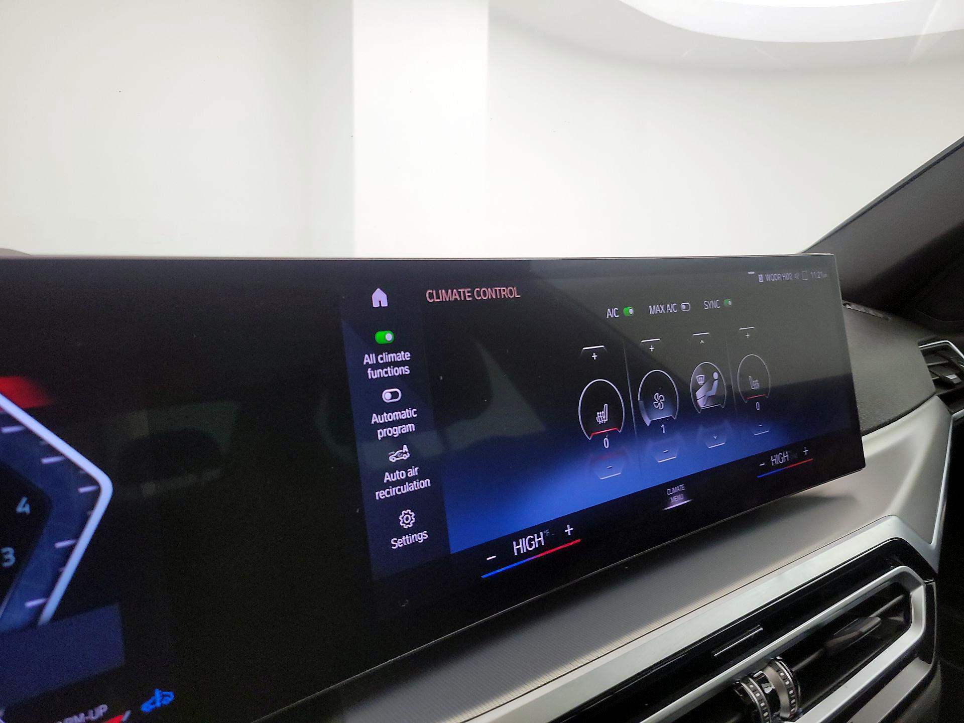 Thumbnail: 2024 BMW 3 Series - 17