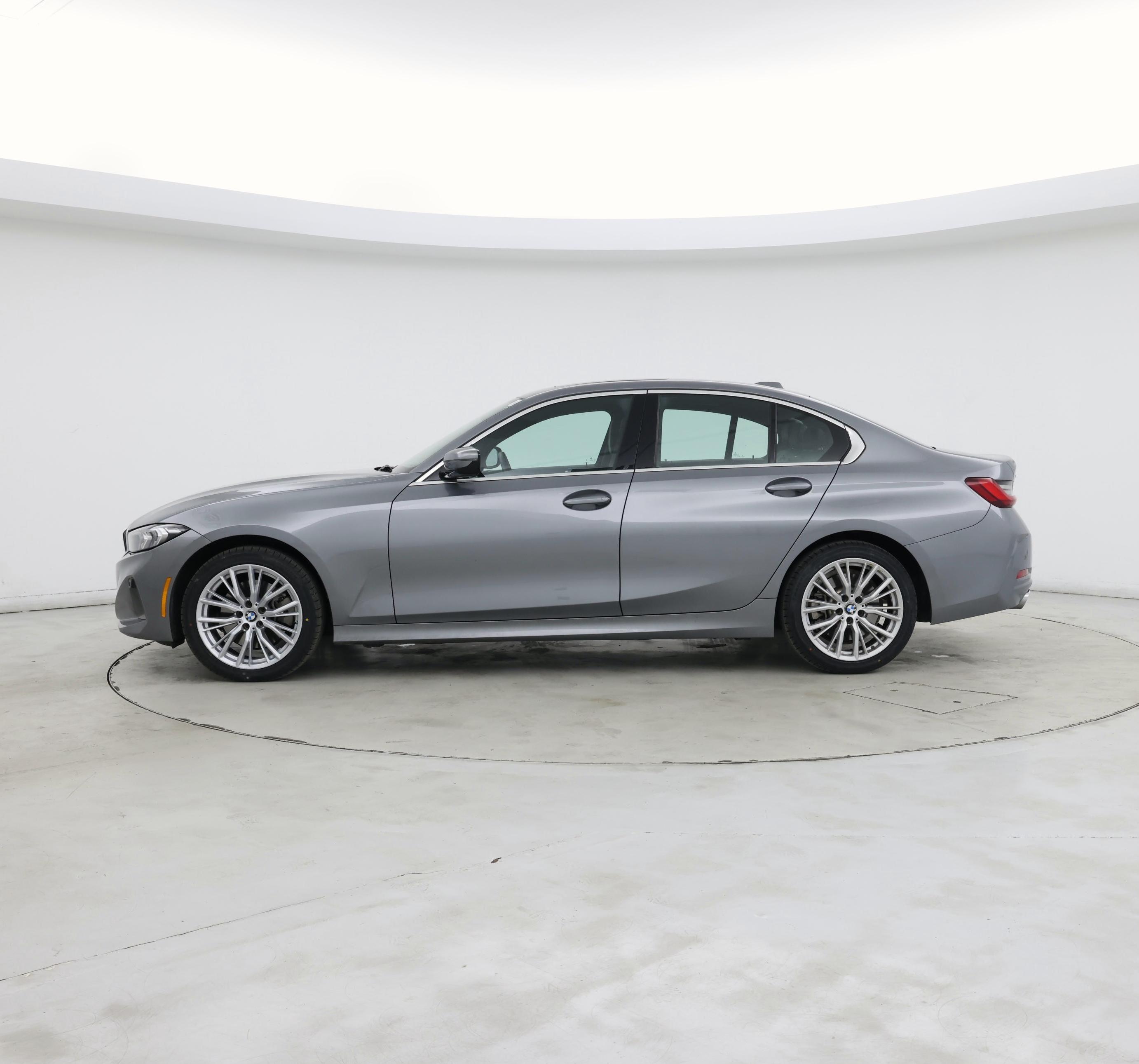 Thumbnail: 2024 BMW 3 Series - 3