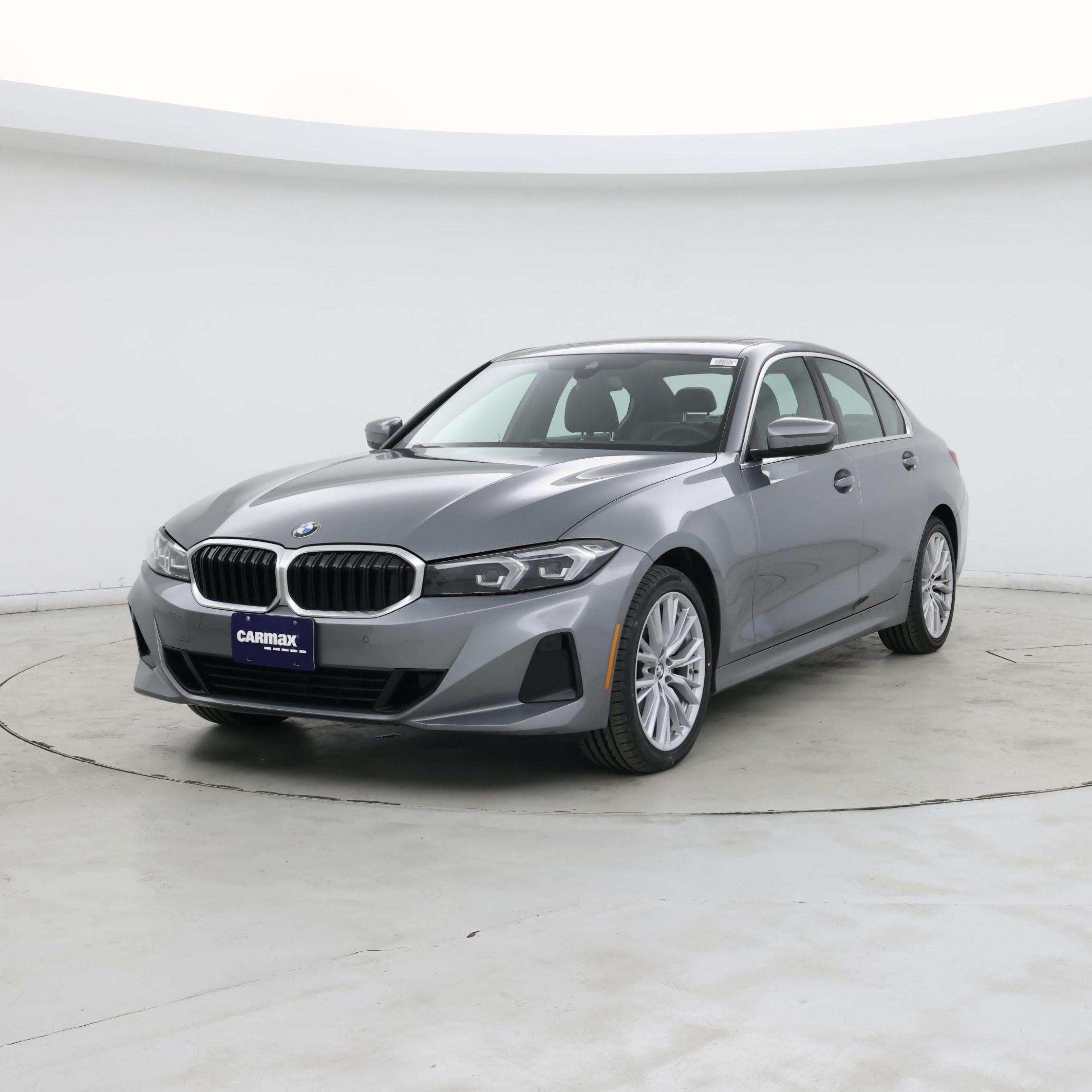 Thumbnail: 2024 BMW 3 Series - 4
