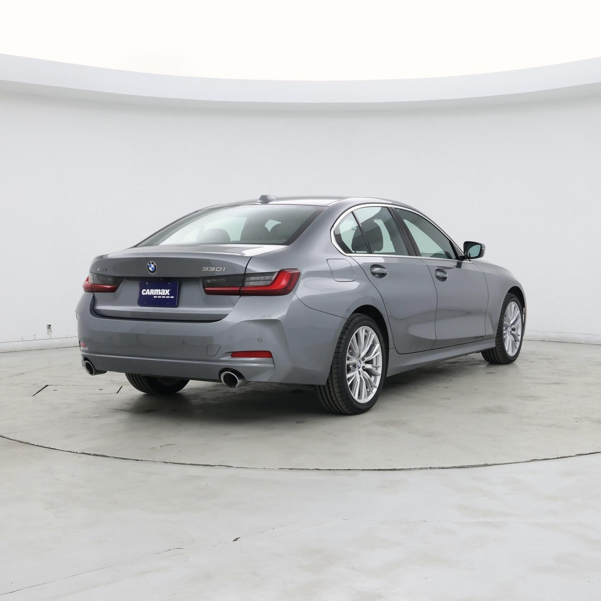 Thumbnail: 2024 BMW 3 Series - 8