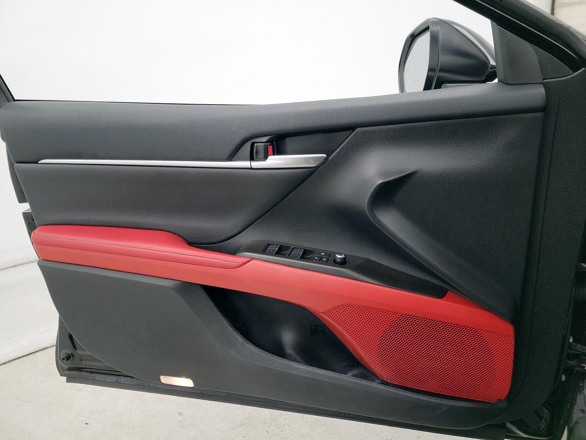 Thumbnail: 2023 Toyota Camry - 12