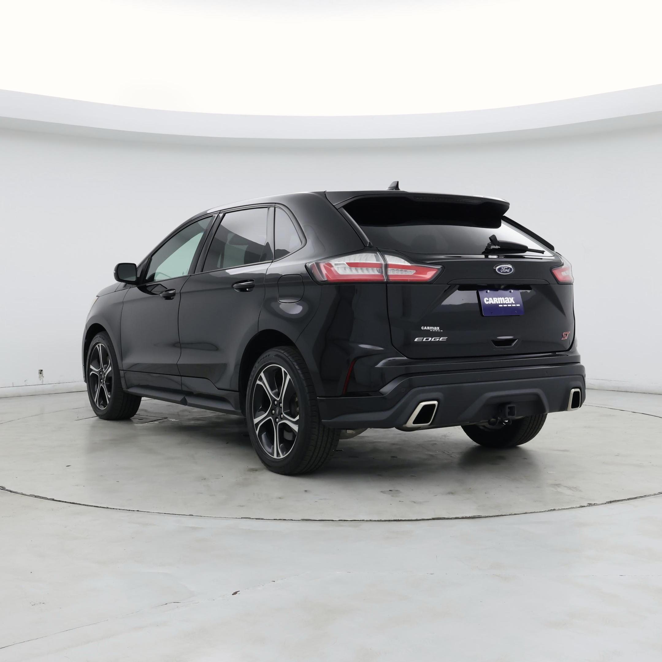 Thumbnail: 2019 Ford Edge - 2