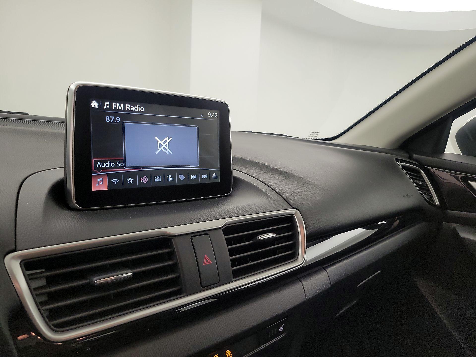 Thumbnail: 2015 Mazda Mazda3 - 16