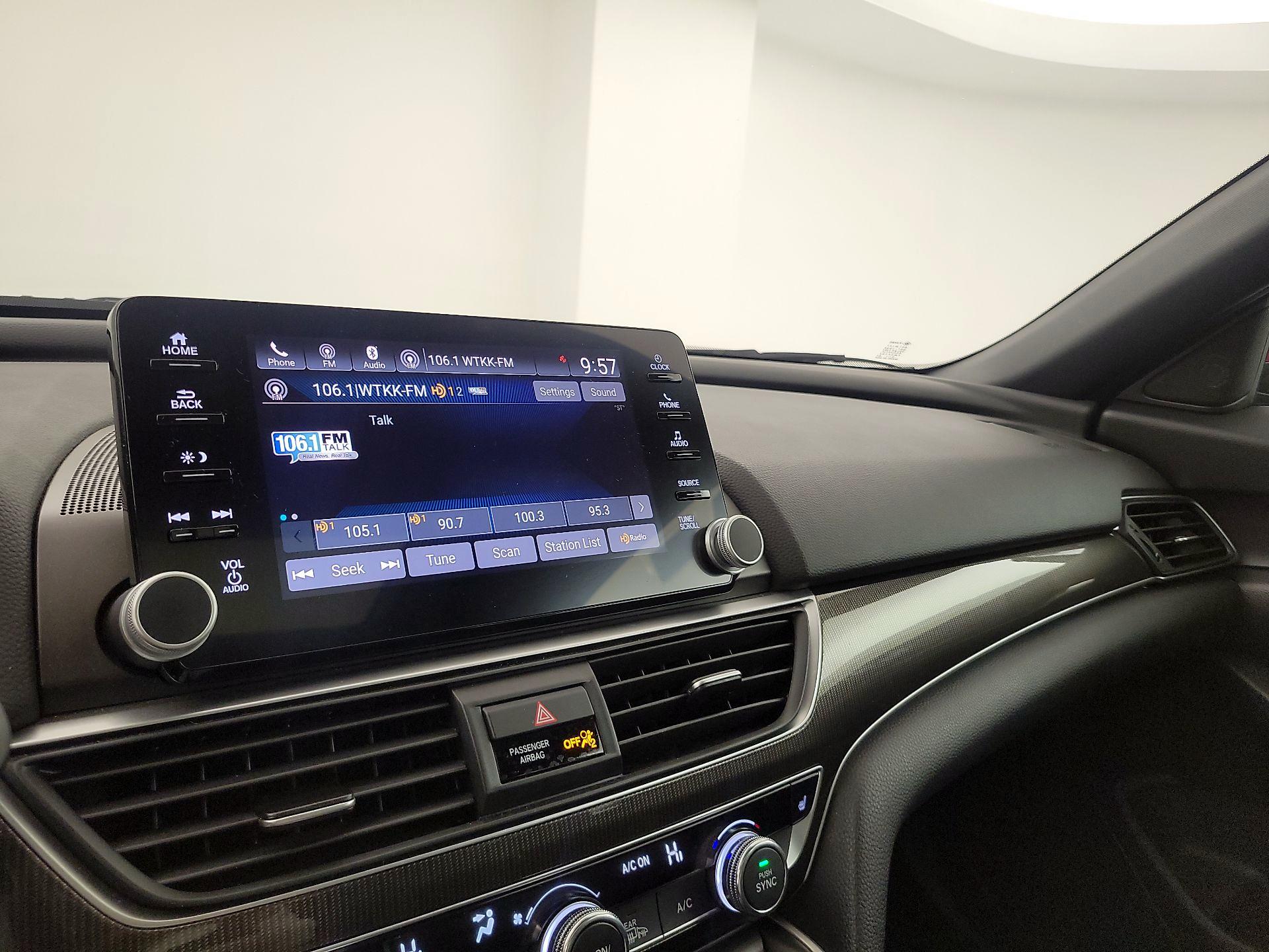 Thumbnail: 2018 Honda Accord - 15