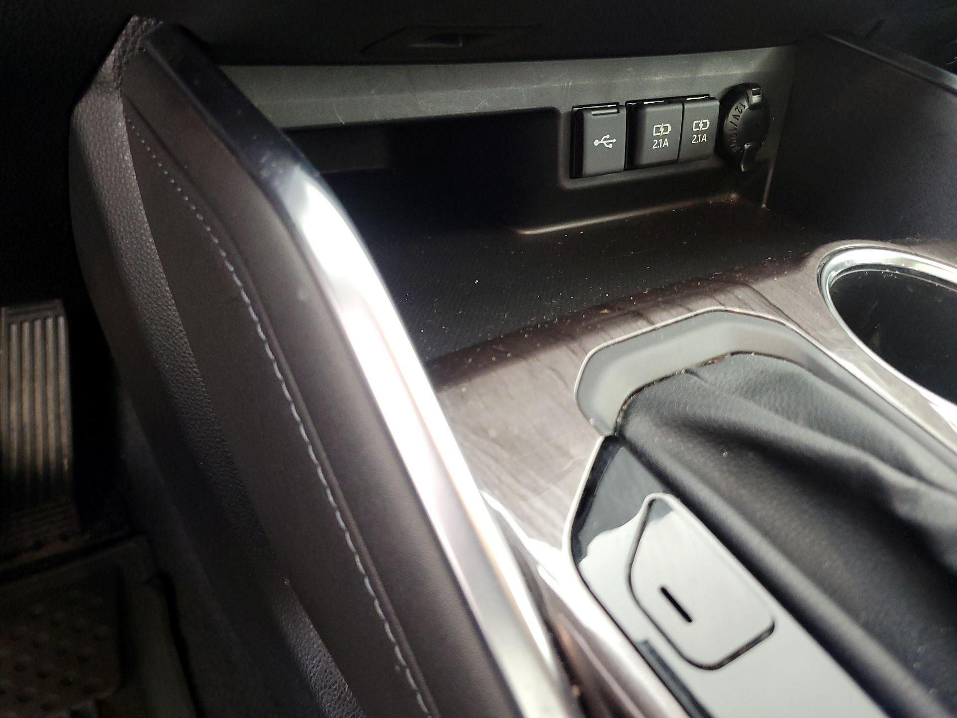 Thumbnail: 2021 Toyota Highlander - 19