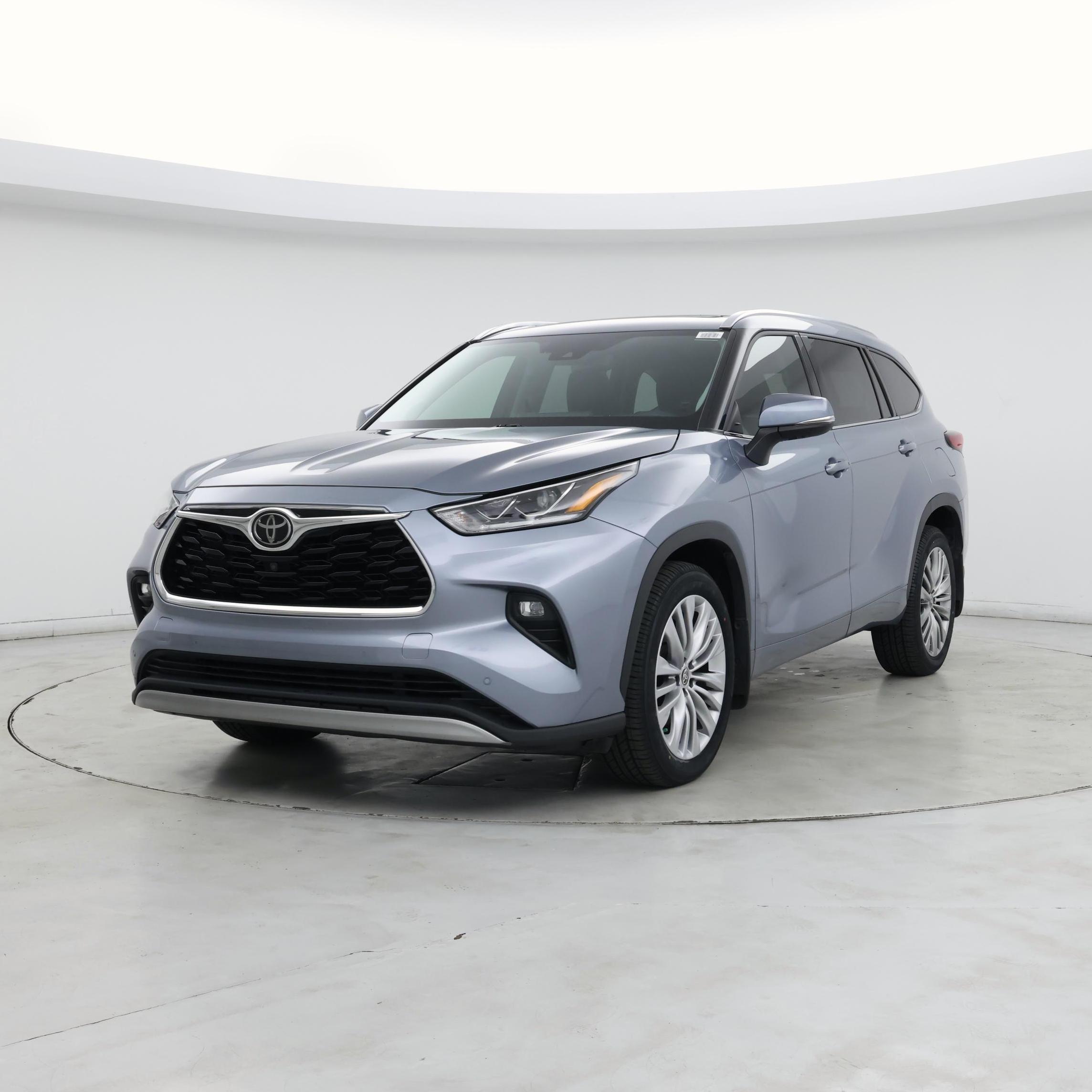 Thumbnail: 2021 Toyota Highlander - 4