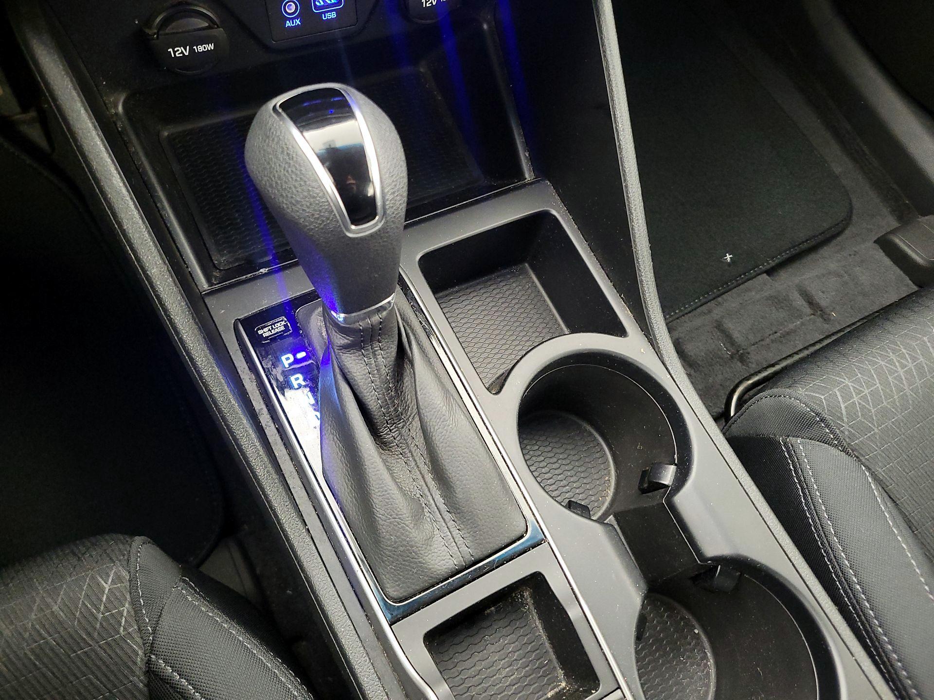 Thumbnail: 2016 Hyundai Tucson - 17