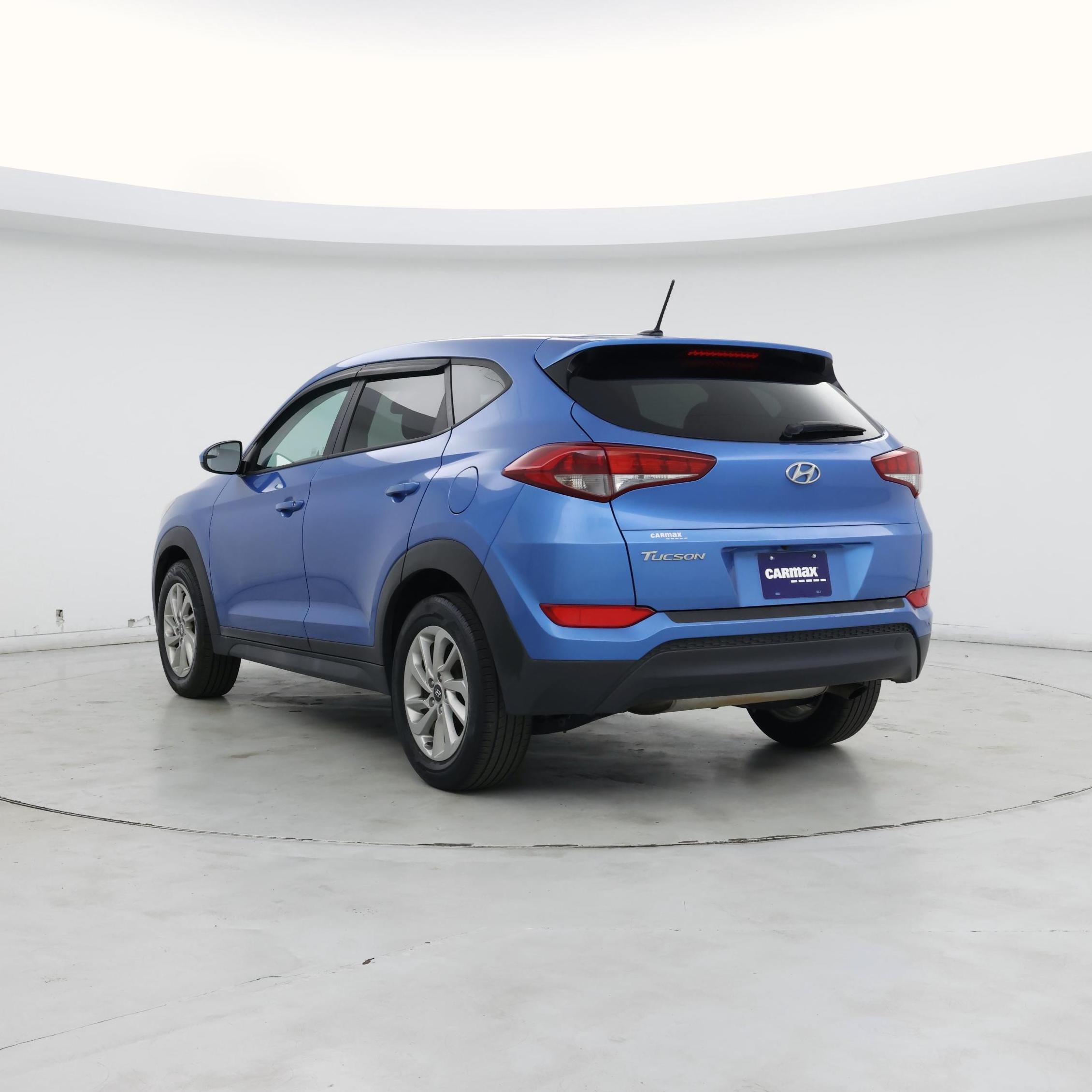 Thumbnail: 2016 Hyundai Tucson - 2