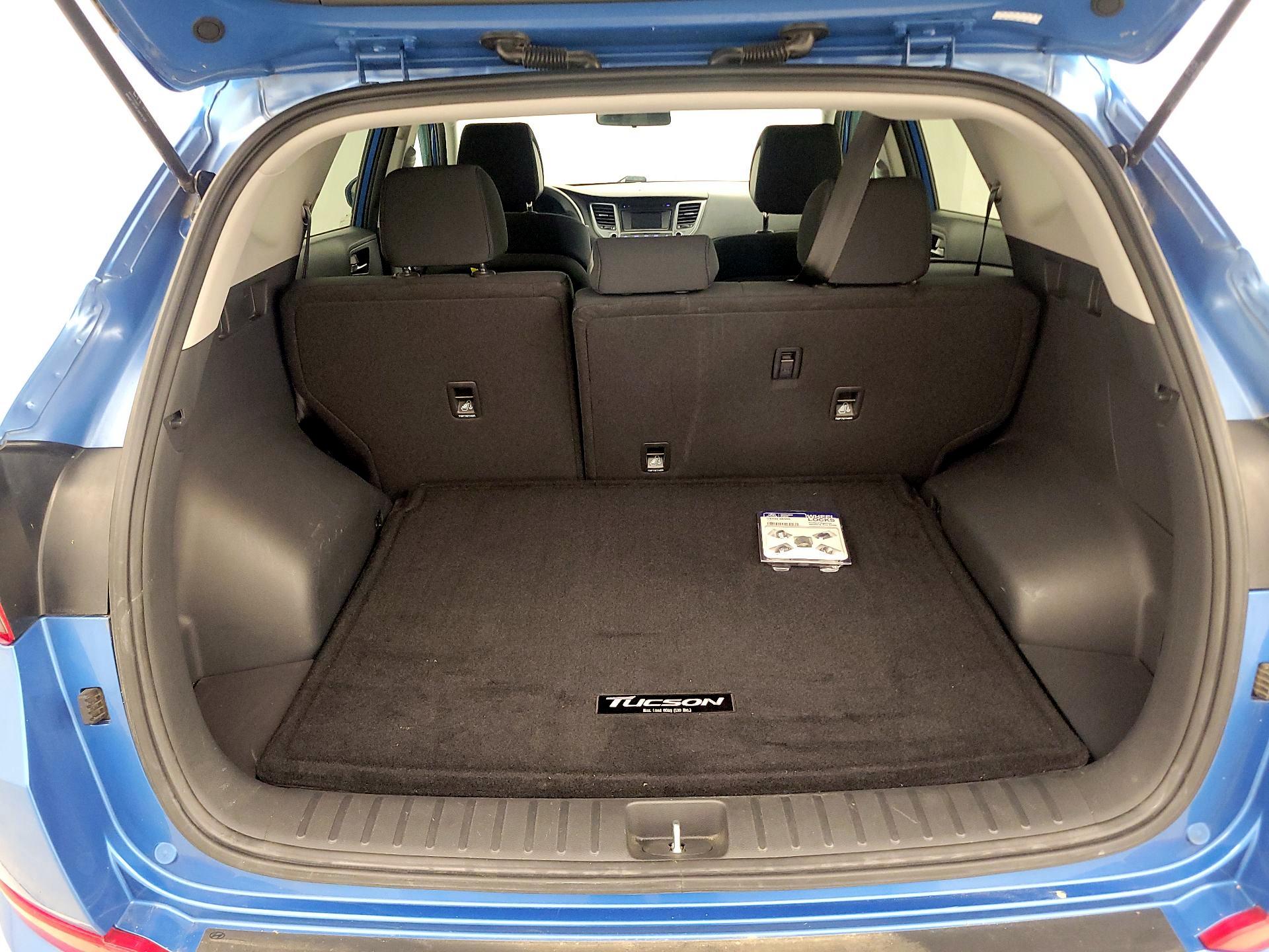 Thumbnail: 2016 Hyundai Tucson - 20