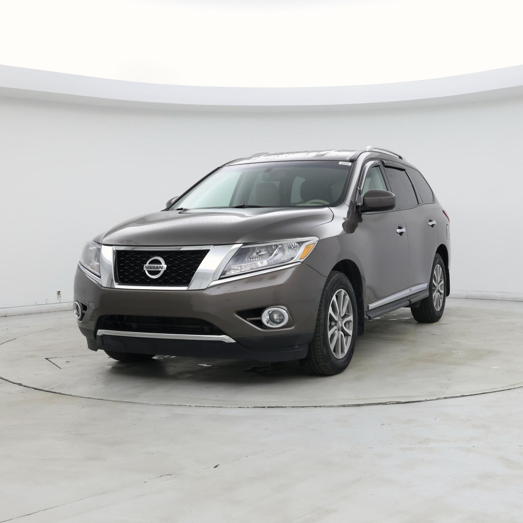 Thumbnail: 2015 Nissan Pathfinder - 4