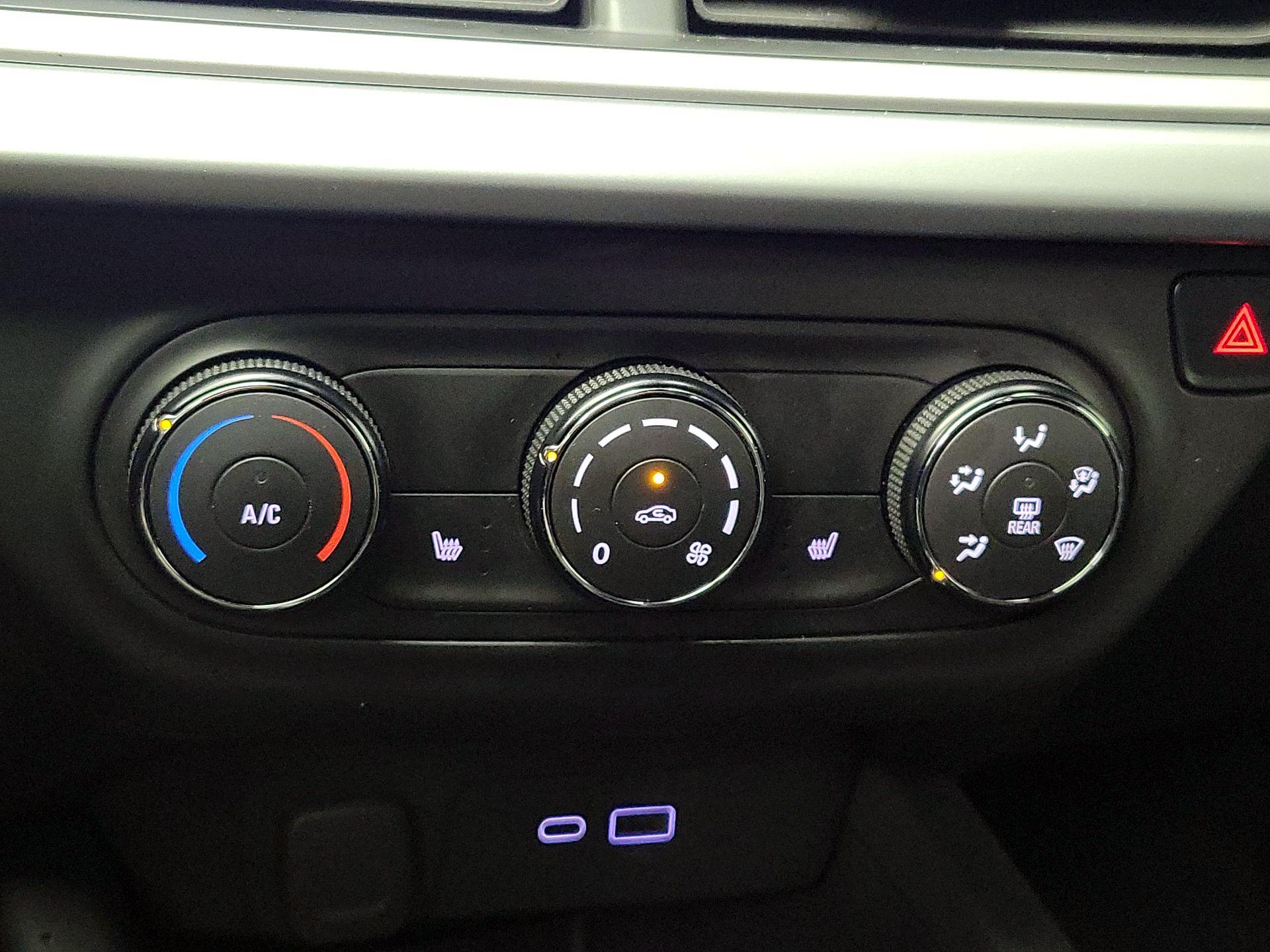 Thumbnail: 2025 Chevrolet Trax - 16