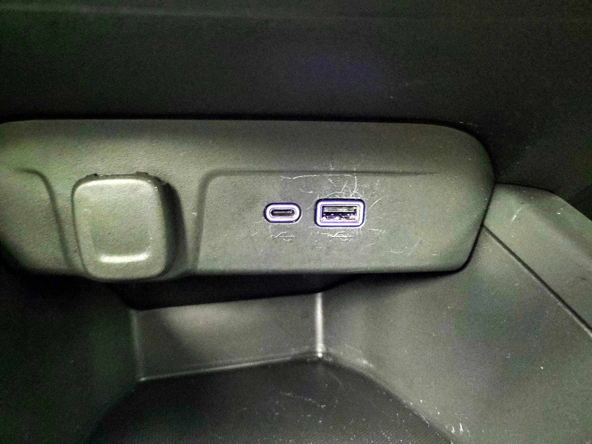 Thumbnail: 2025 Chevrolet Trax - 18