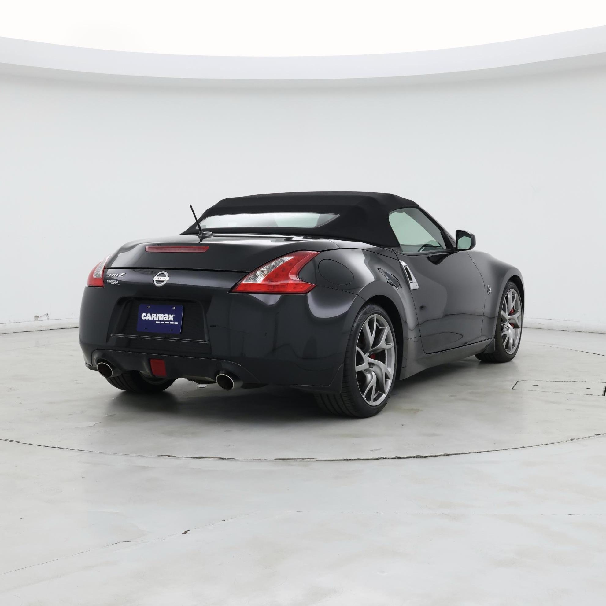 Thumbnail: 2017 Nissan Z - 8