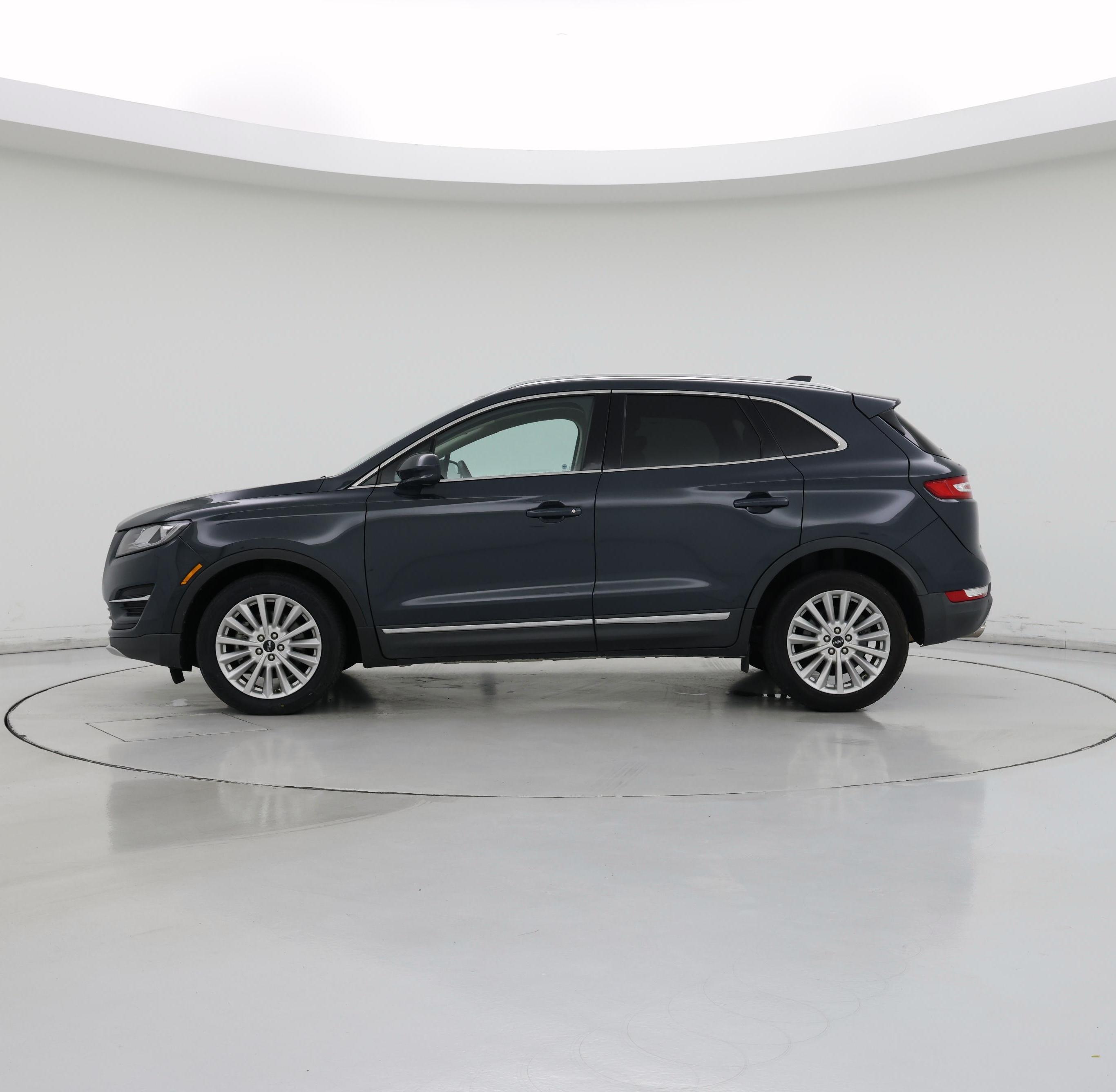 Thumbnail: 2019 Lincoln MKC - 3