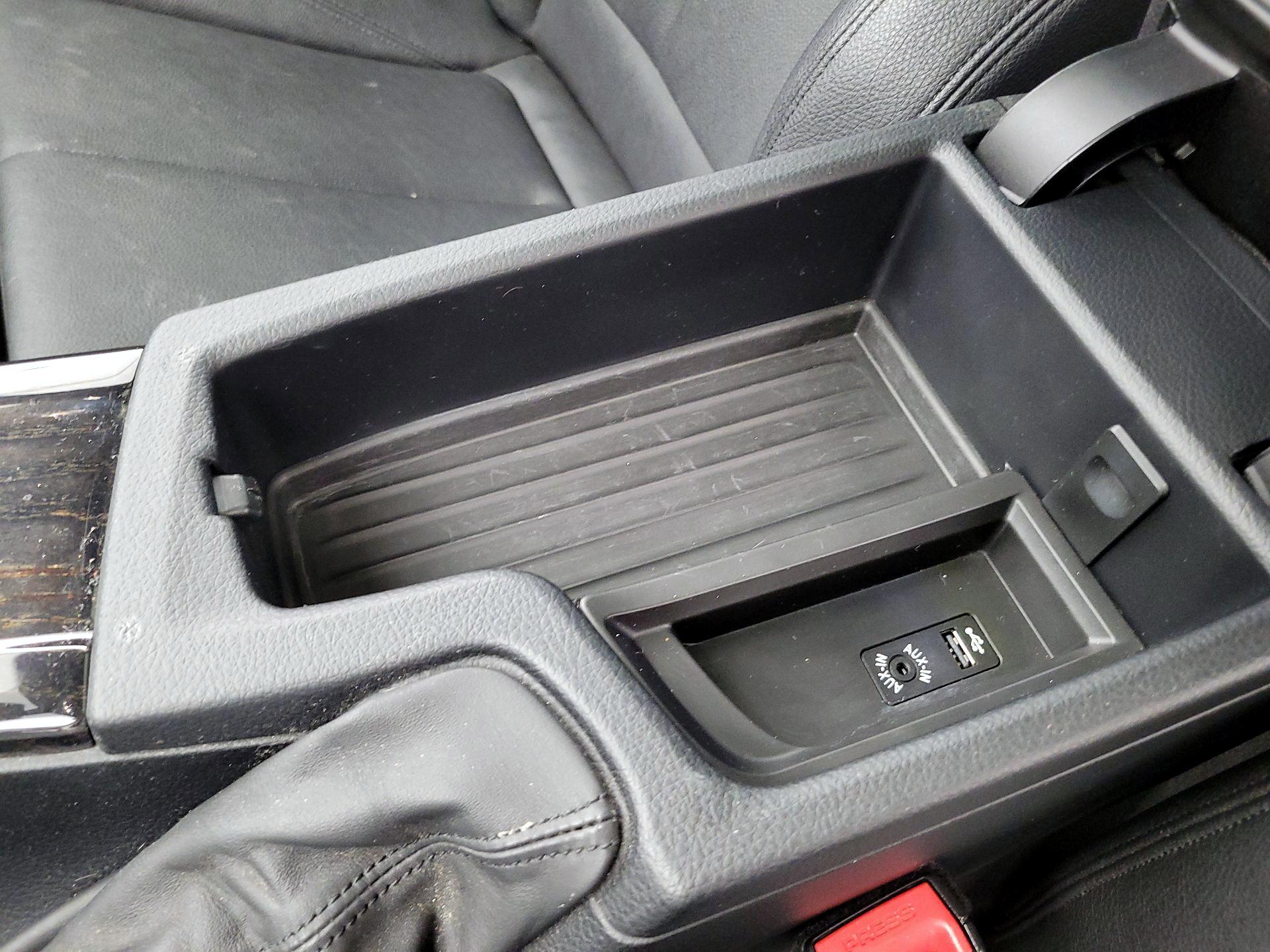 Thumbnail: 2017 BMW 3 Series - 19