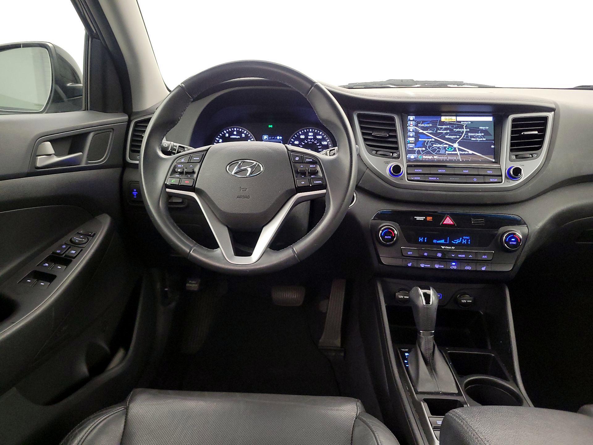 Thumbnail: 2018 Hyundai Tucson - 10