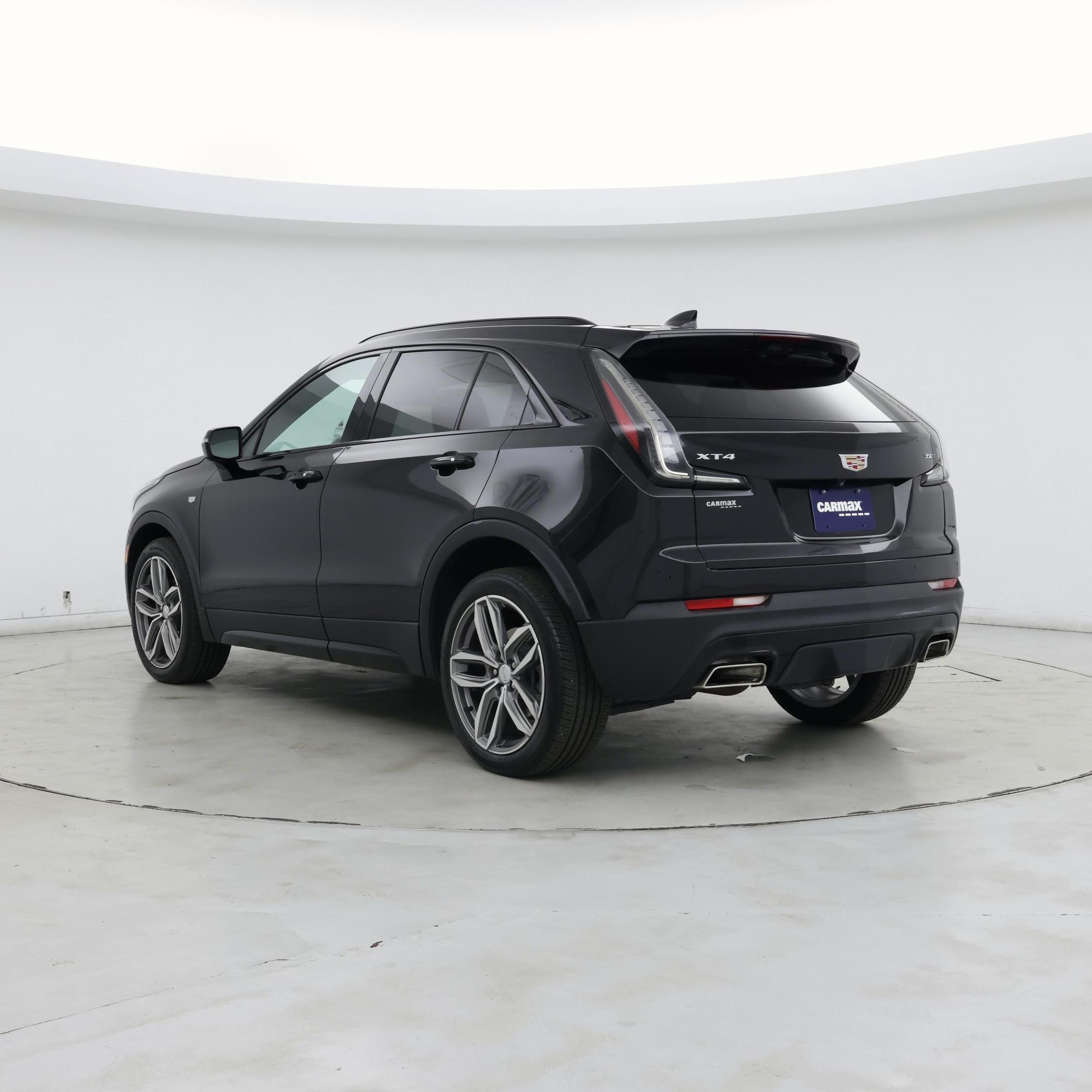 Thumbnail: 2020 Cadillac XT4 - 2