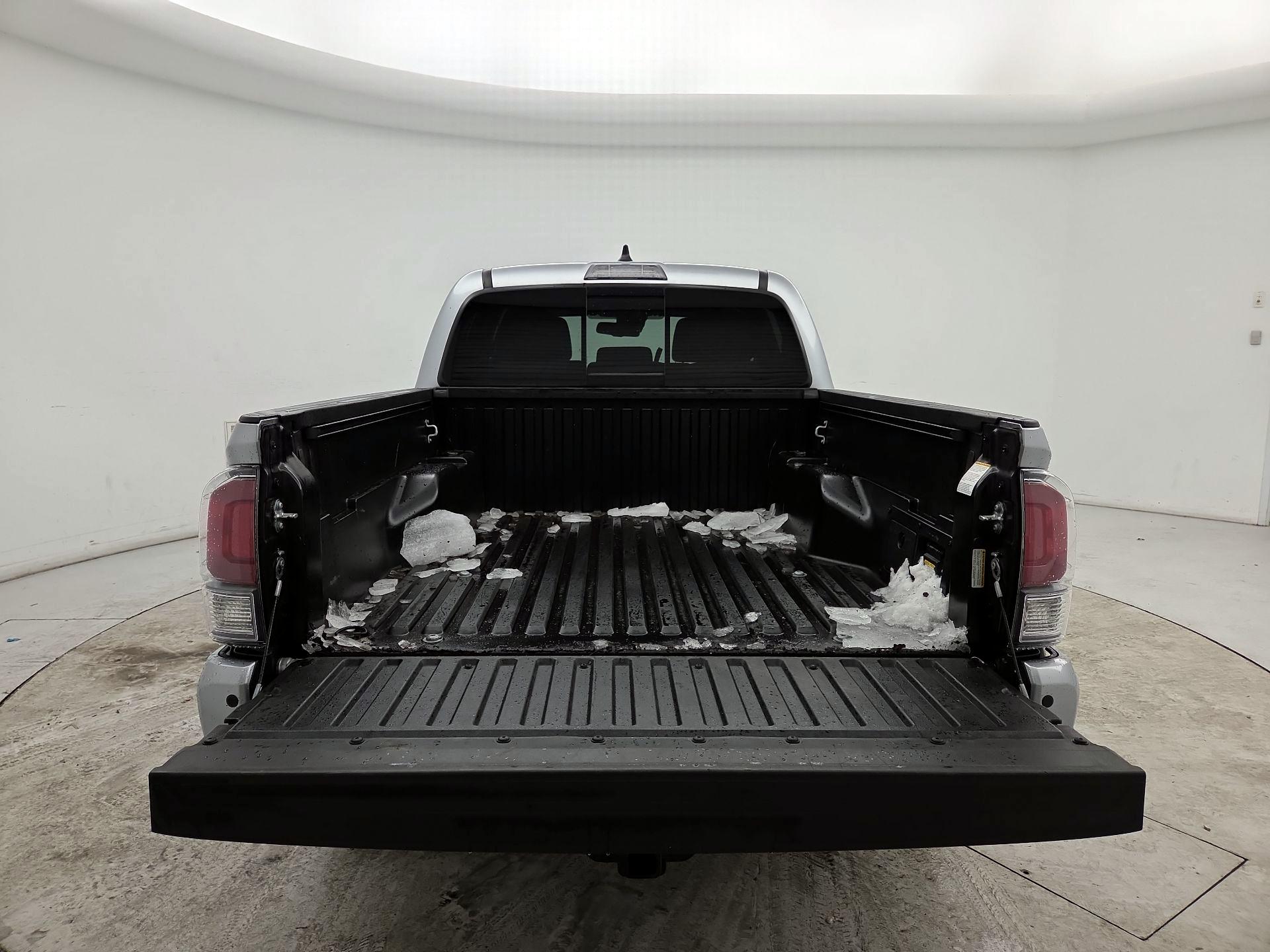 Thumbnail: 2023 Toyota Tacoma - 20