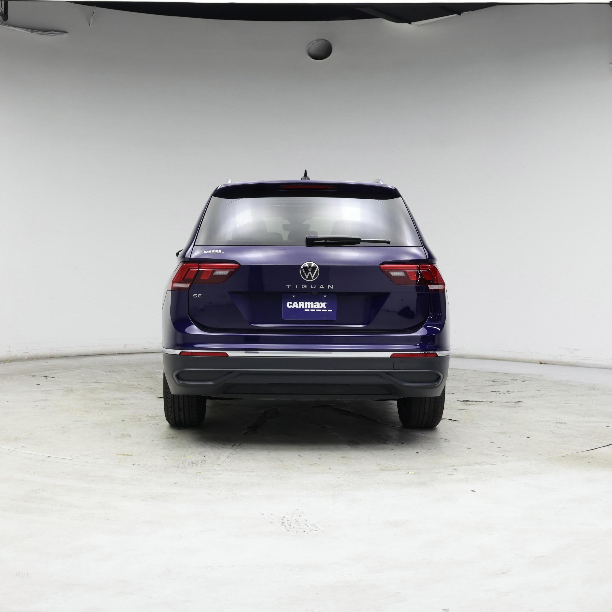 Thumbnail: 2023 Volkswagen Tiguan - 6