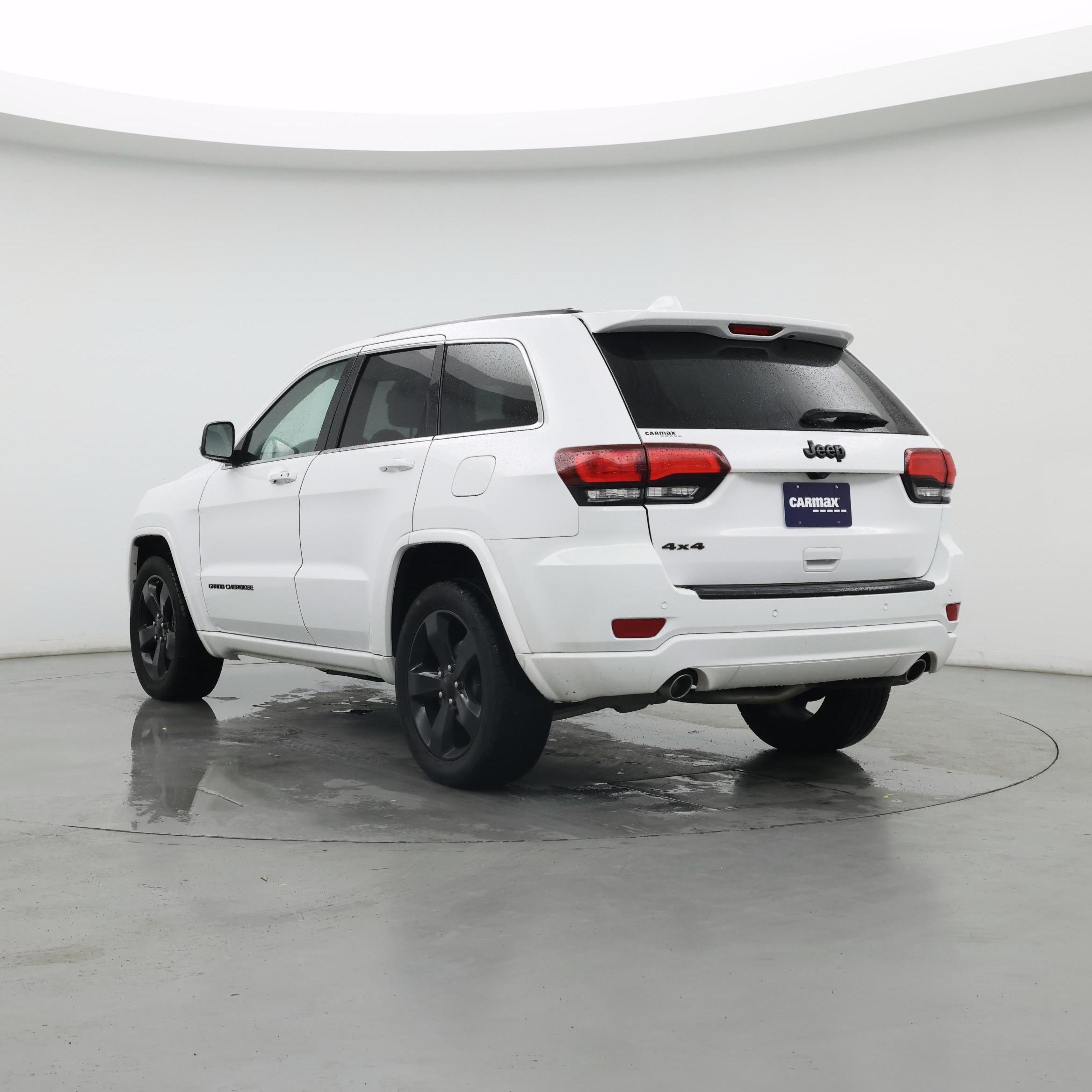 Thumbnail: 2015 Jeep Grand Cherokee - 2