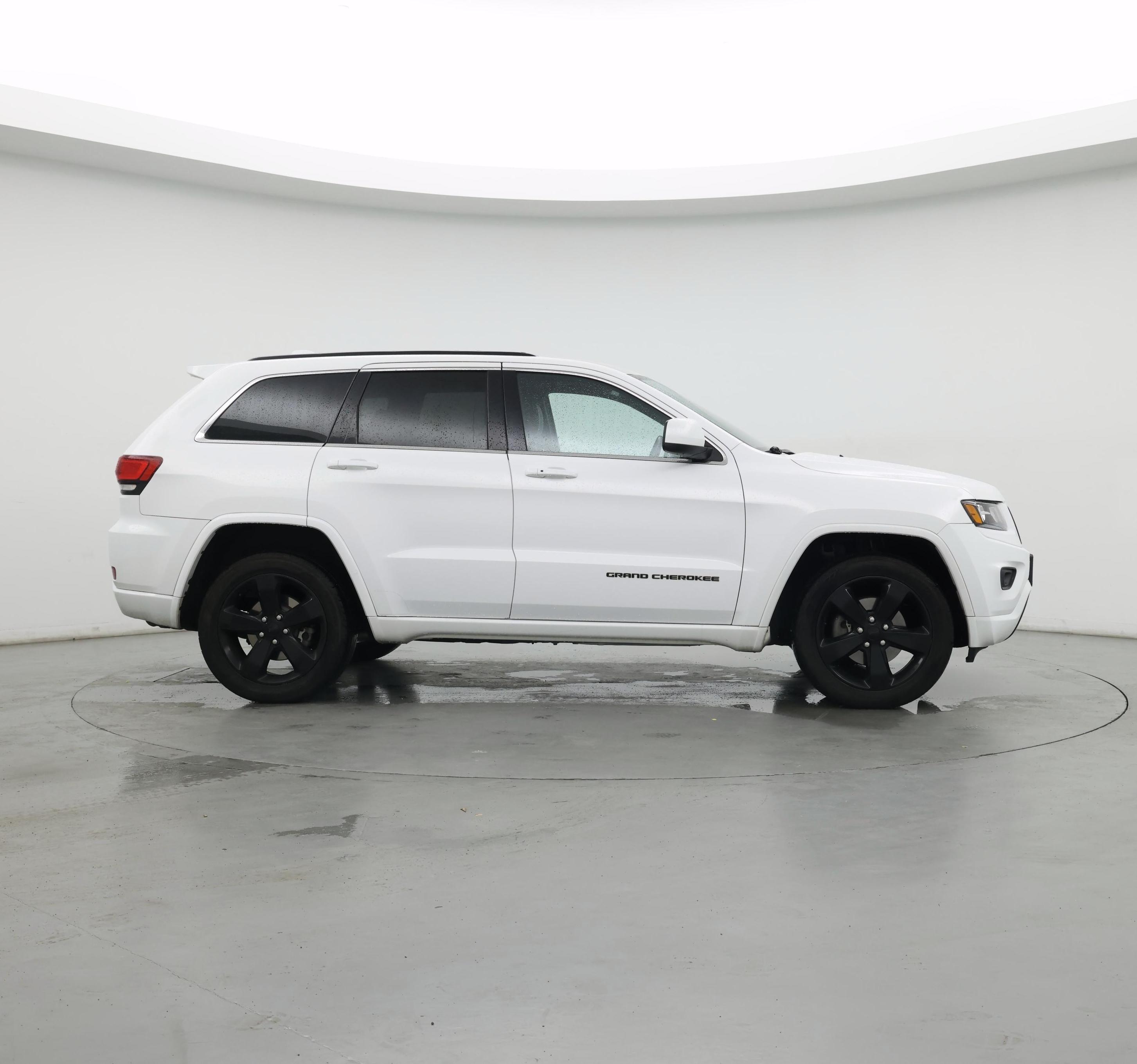 Thumbnail: 2015 Jeep Grand Cherokee - 7